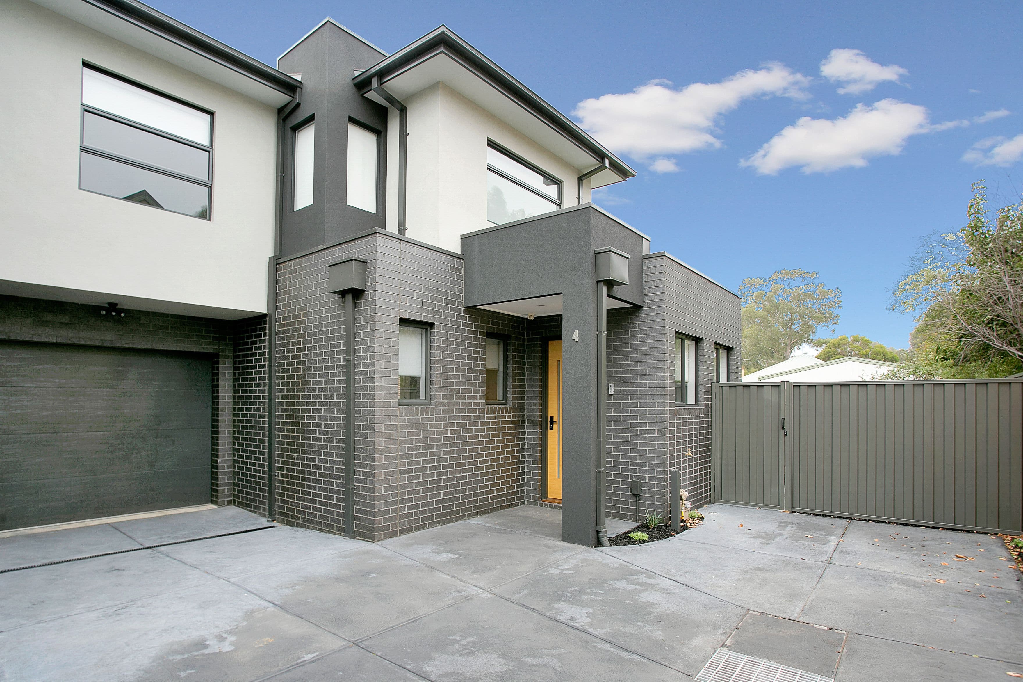 10 Gregory Street, Oak Park VIC 3046, Oak Park - Thumbnail 2
