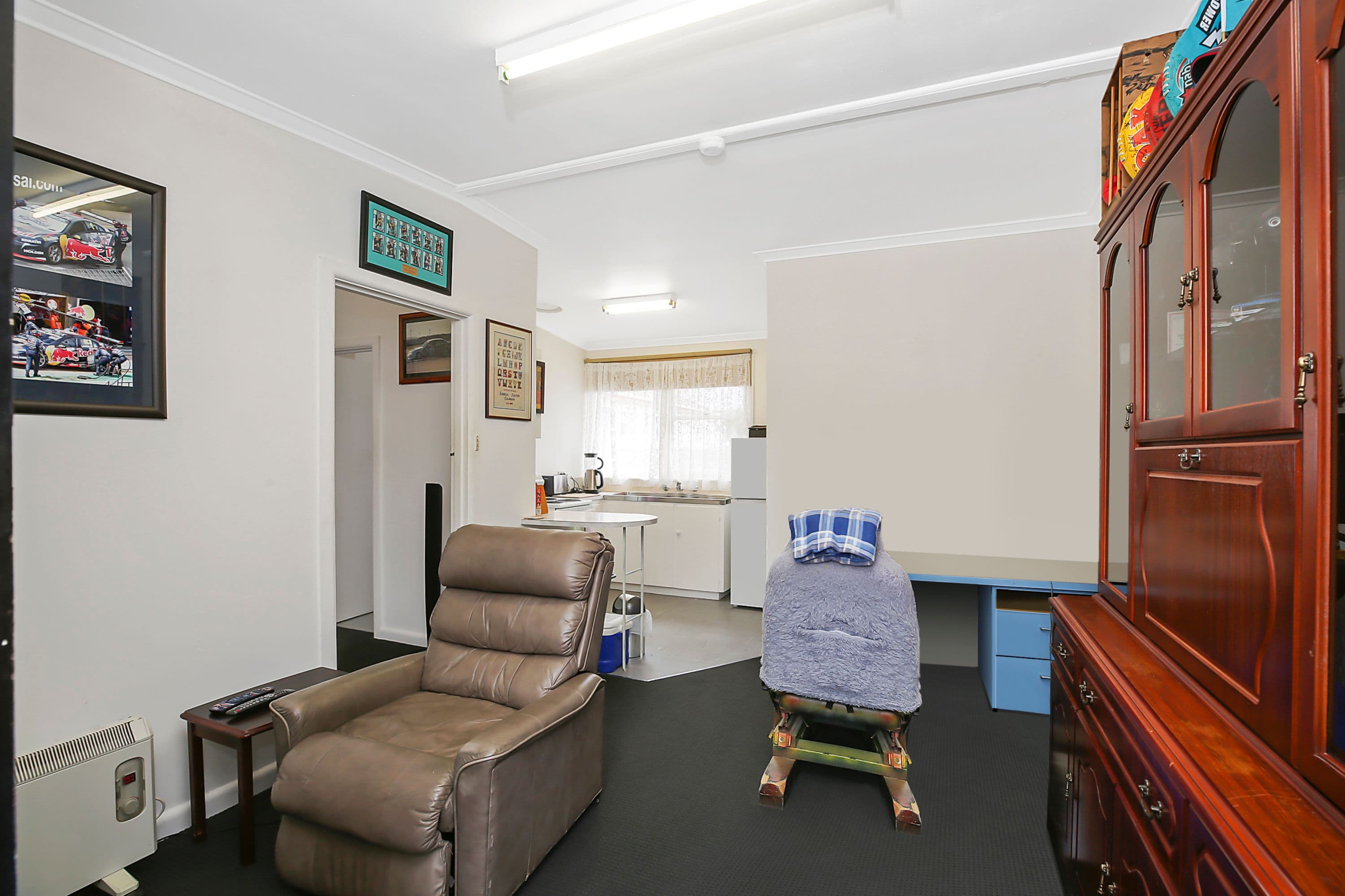 1-4, 20 Curdie Street, Camperdown VIC 3260, Camperdown - Thumbnail 4
