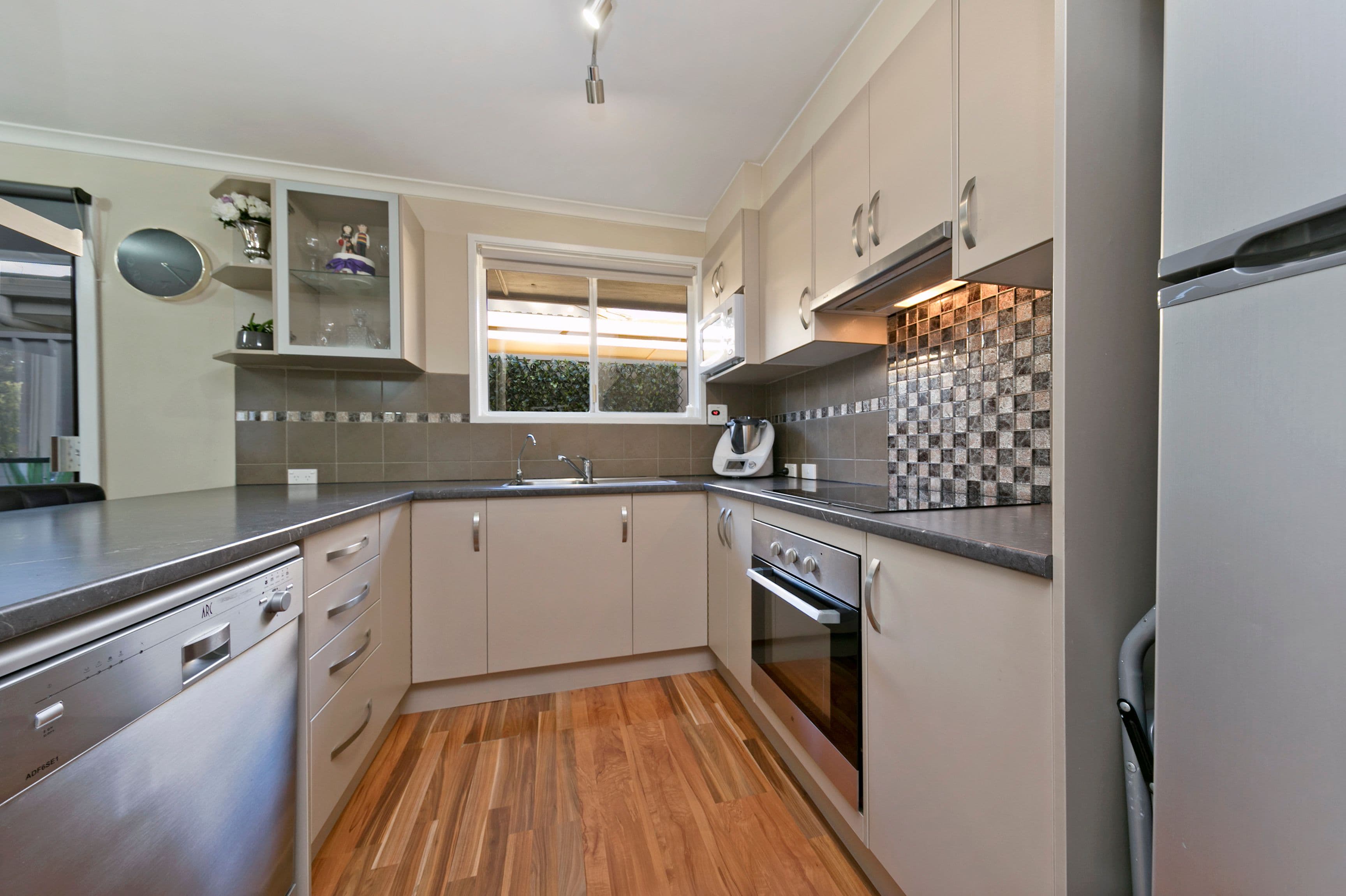 40 Grant Avenue, Salisbury Downs SA 5108, Salisbury Downs - Thumbnail 4