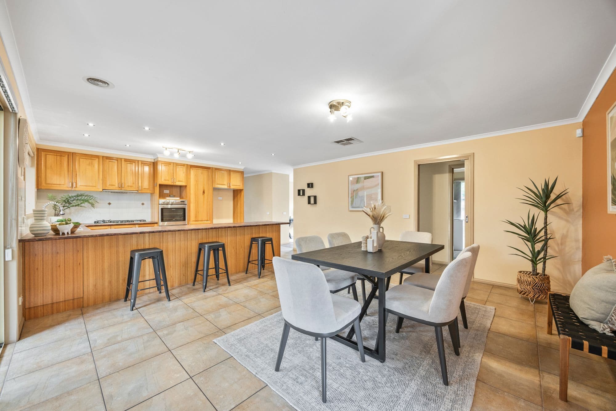 5 Dickson Mews, Berwick VIC 3806, Berwick - Thumbnail 4