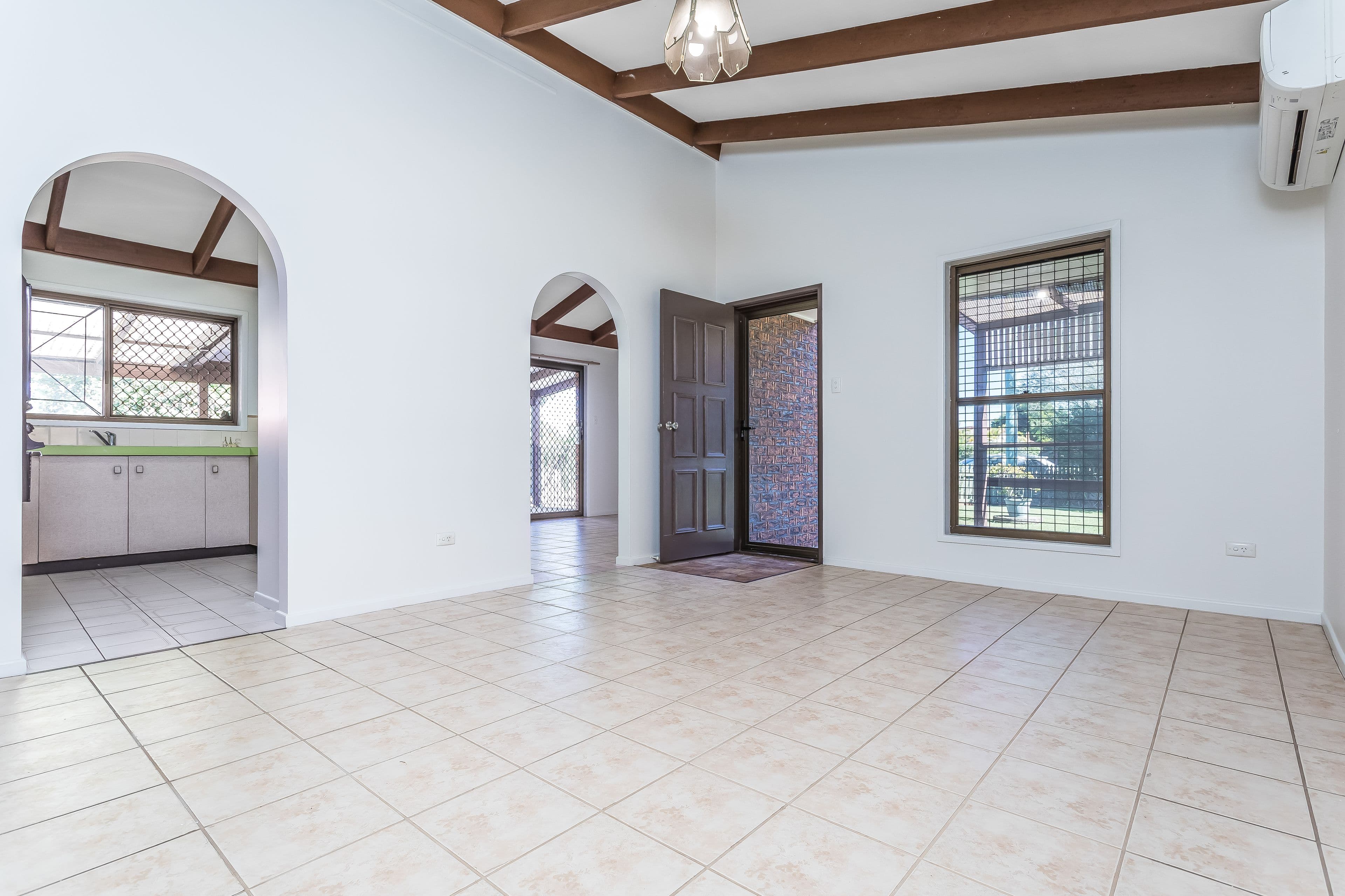 8 Applemint Court, Kallangur QLD 4503, Kallangur - Thumbnail 4