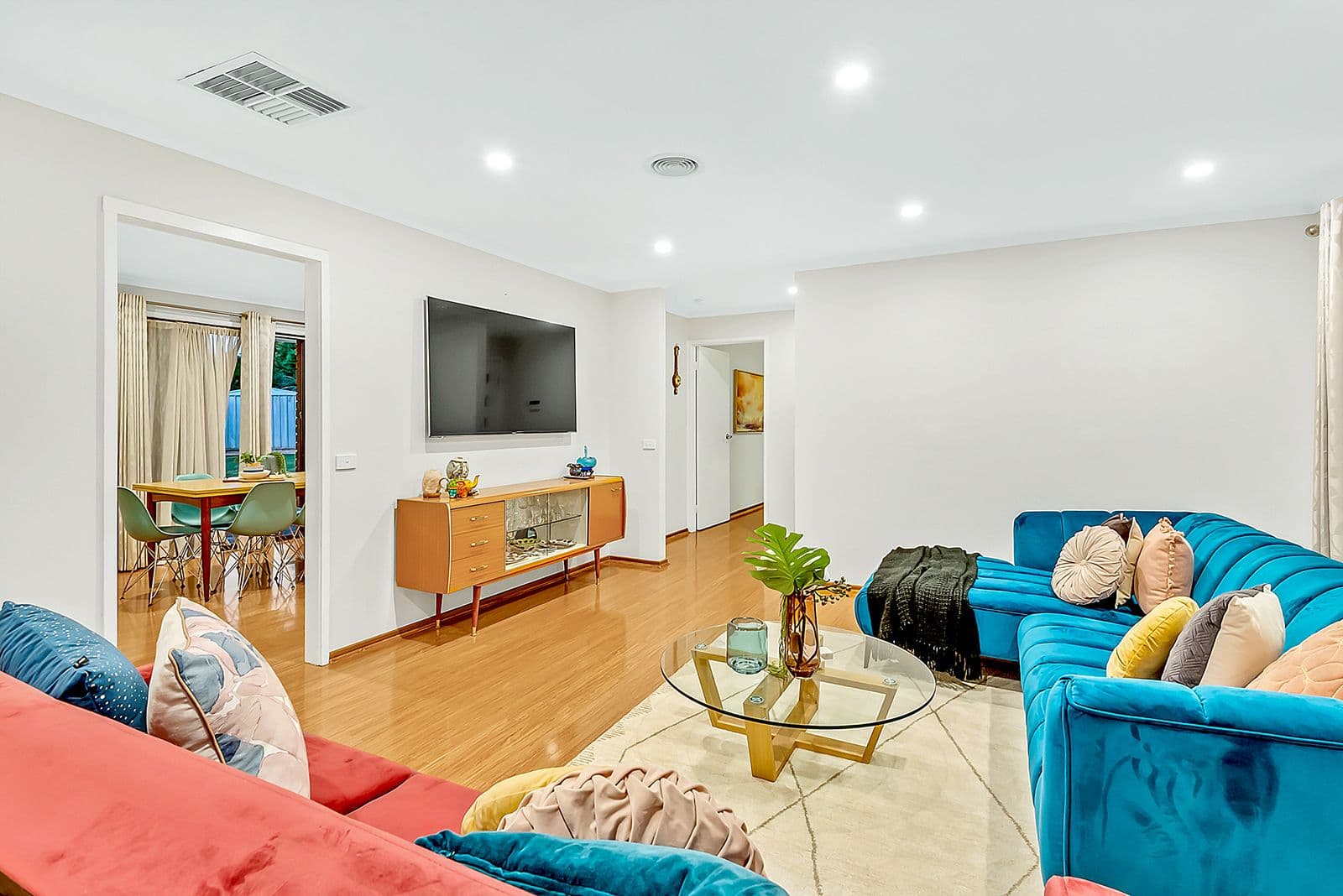 32 Newlyn Drive, Craigieburn VIC 3064, Craigieburn - Thumbnail 3