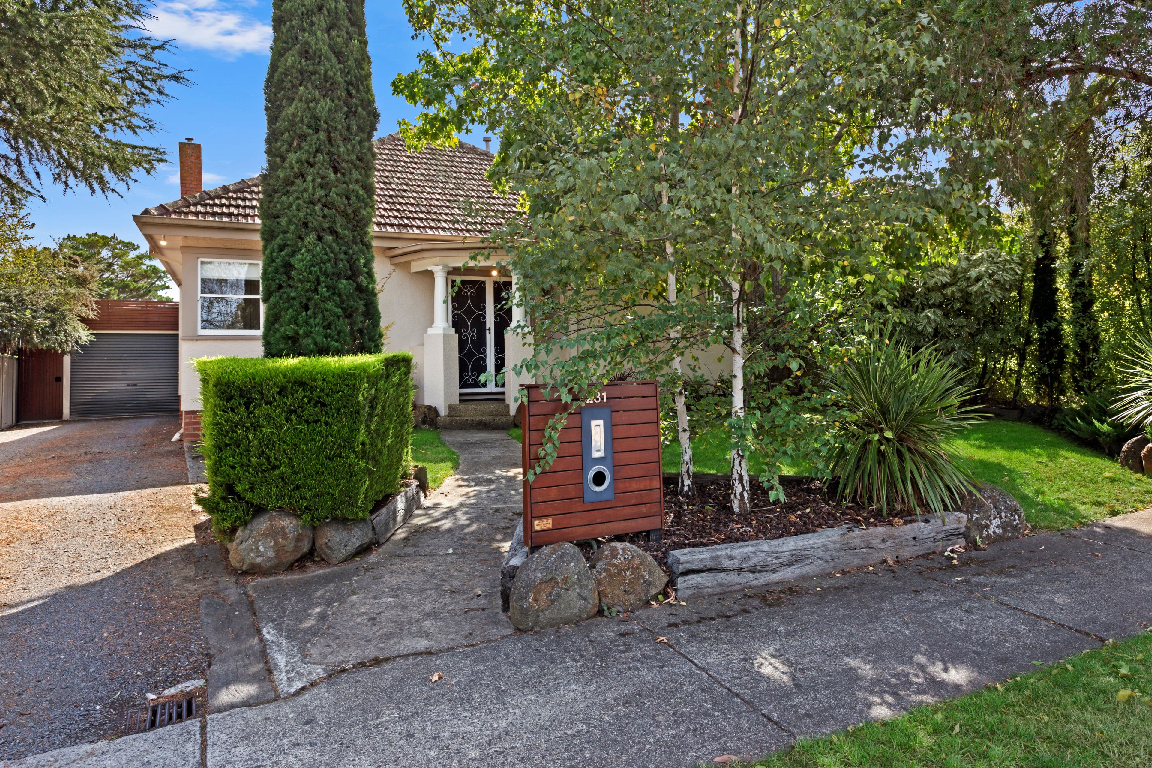 231 Scott Parade, Brown Hill  Victoria  3350, Australia, Brown Hill - Thumbnail 2
