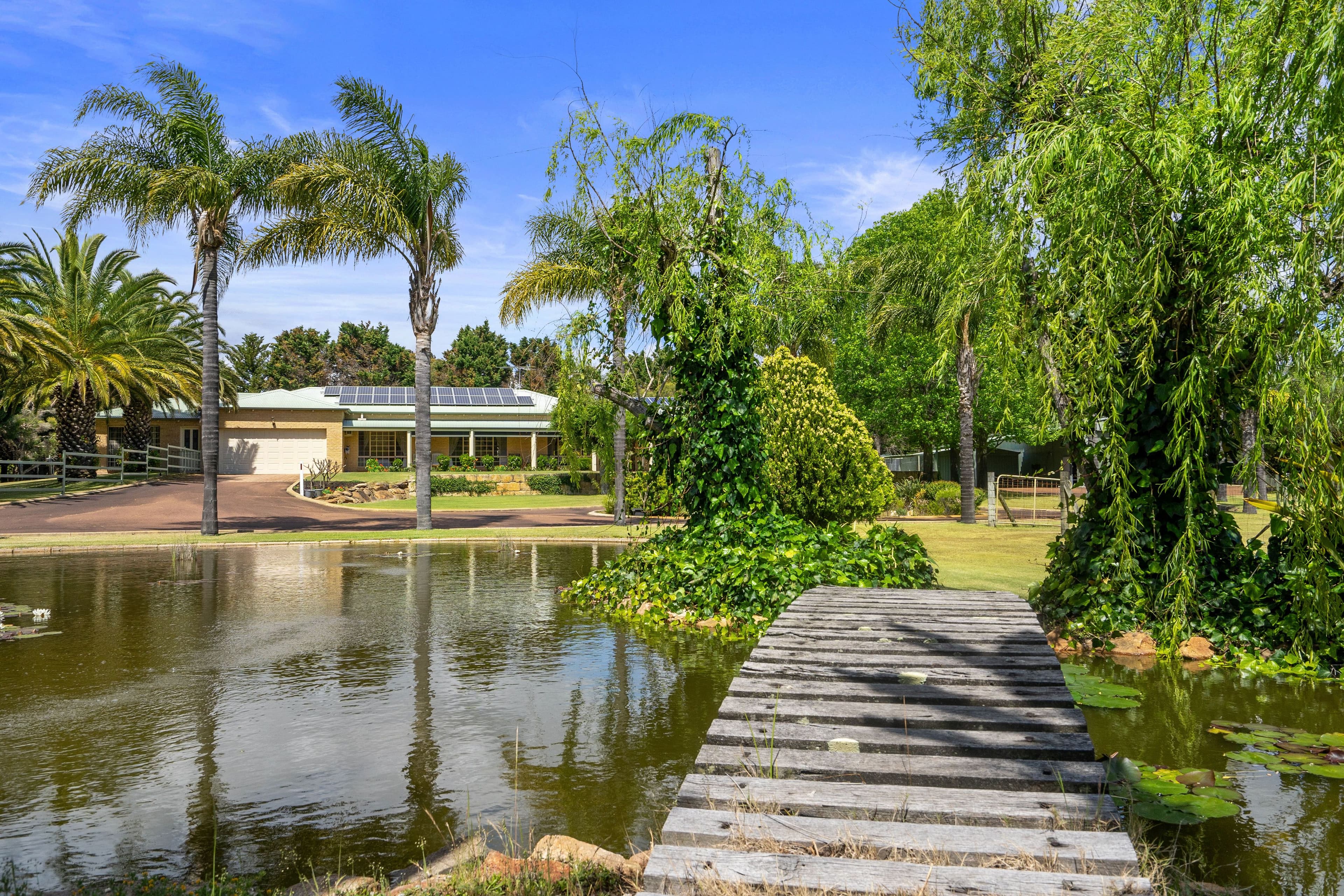 51 Colonial Circle, GNANGARA WA 6077, Gnangara - Thumbnail 4