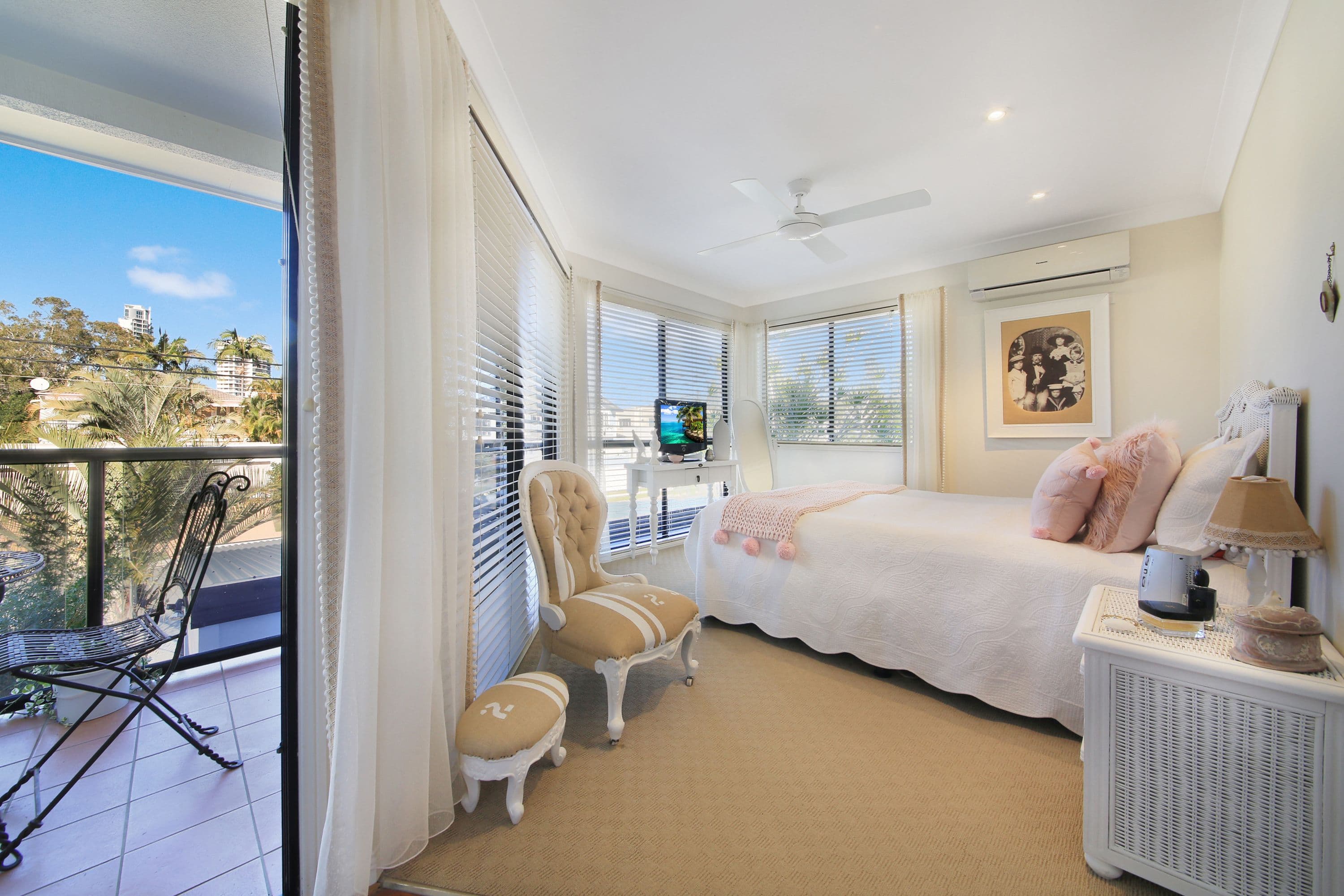17 Birt Avenue, Surfers Paradise QLD 4217, Surfers Paradise - Thumbnail 7