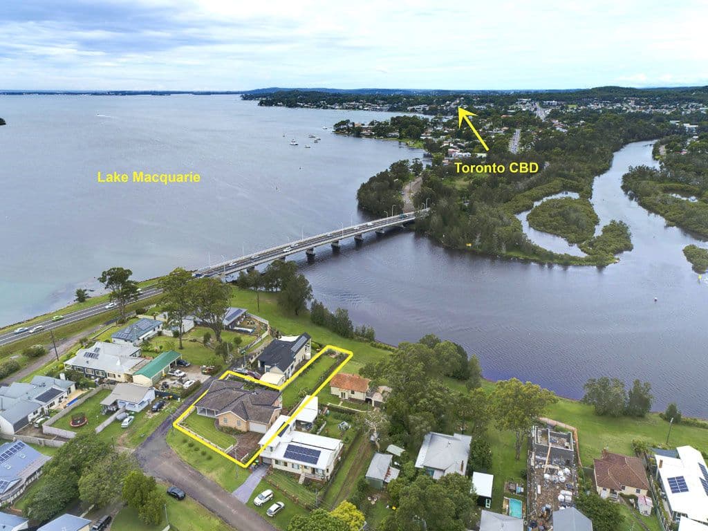 2 Edward Street, Fennell Bay NSW 2283, Fennell Bay - Image 1