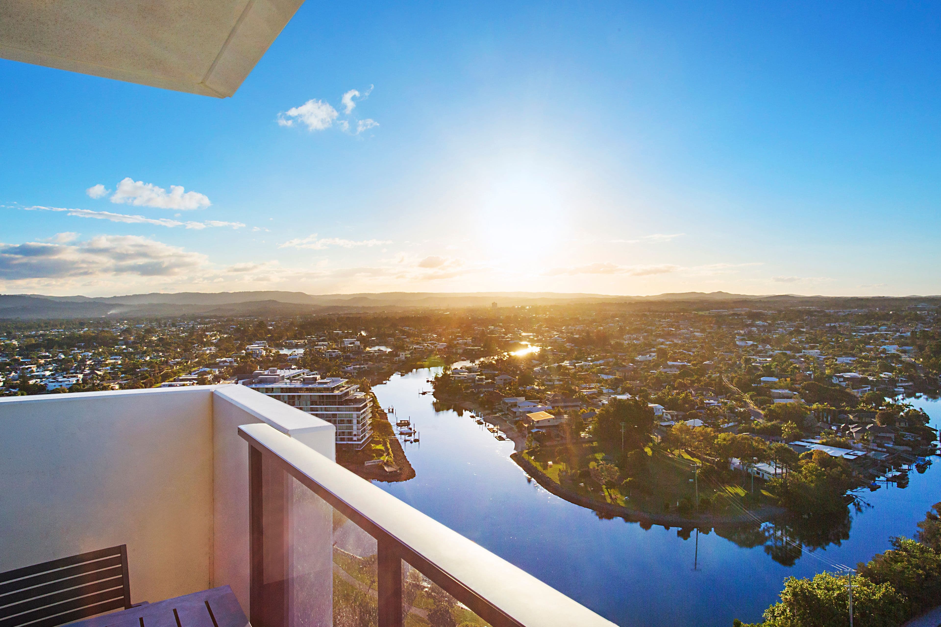 128 'Synergy' 2729-2733 Gold Coast Highway, Broadbeach QLD 4218, Broadbeach - Thumbnail 2