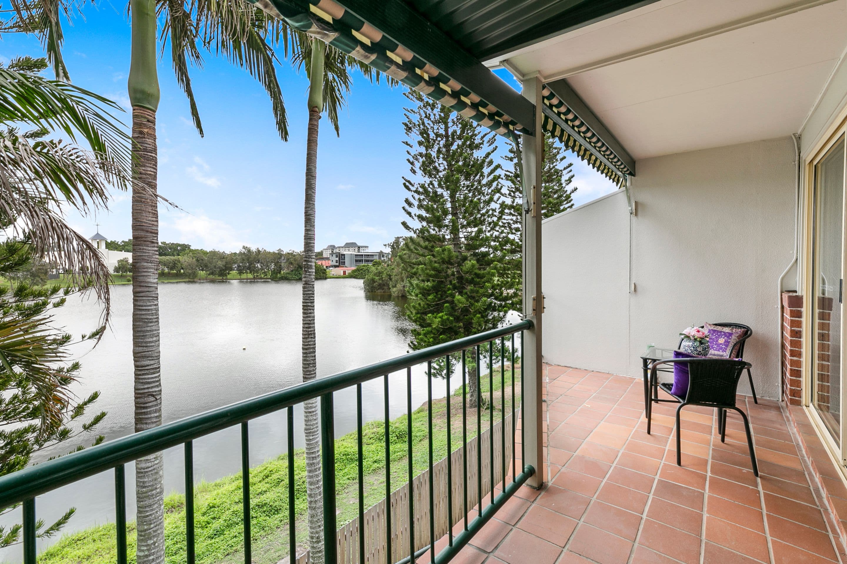 7-9 Santa Cruz Boulevard, Clear Island Waters QLD 4226, Clear Island Waters - Thumbnail 2