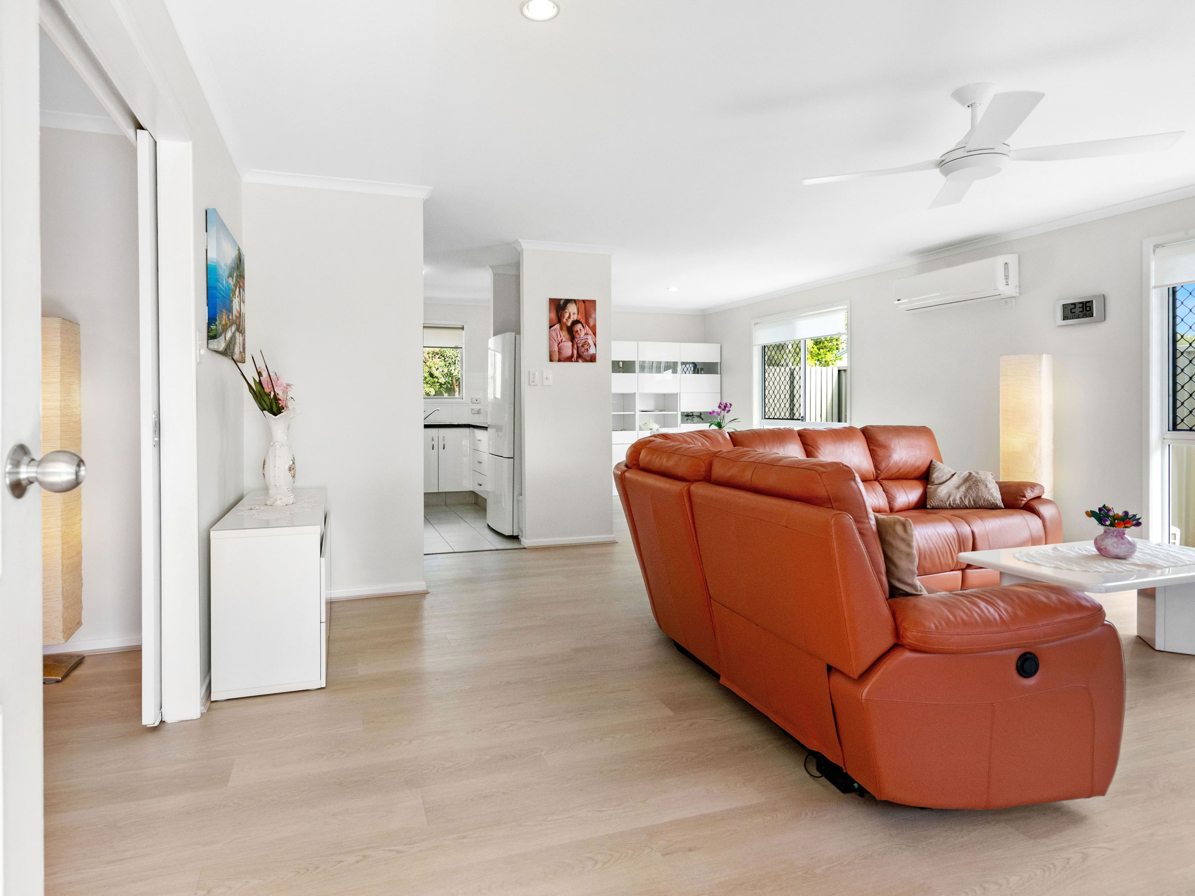 2 Ford Court, Carindale QLD 4152, Carindale - Thumbnail 3