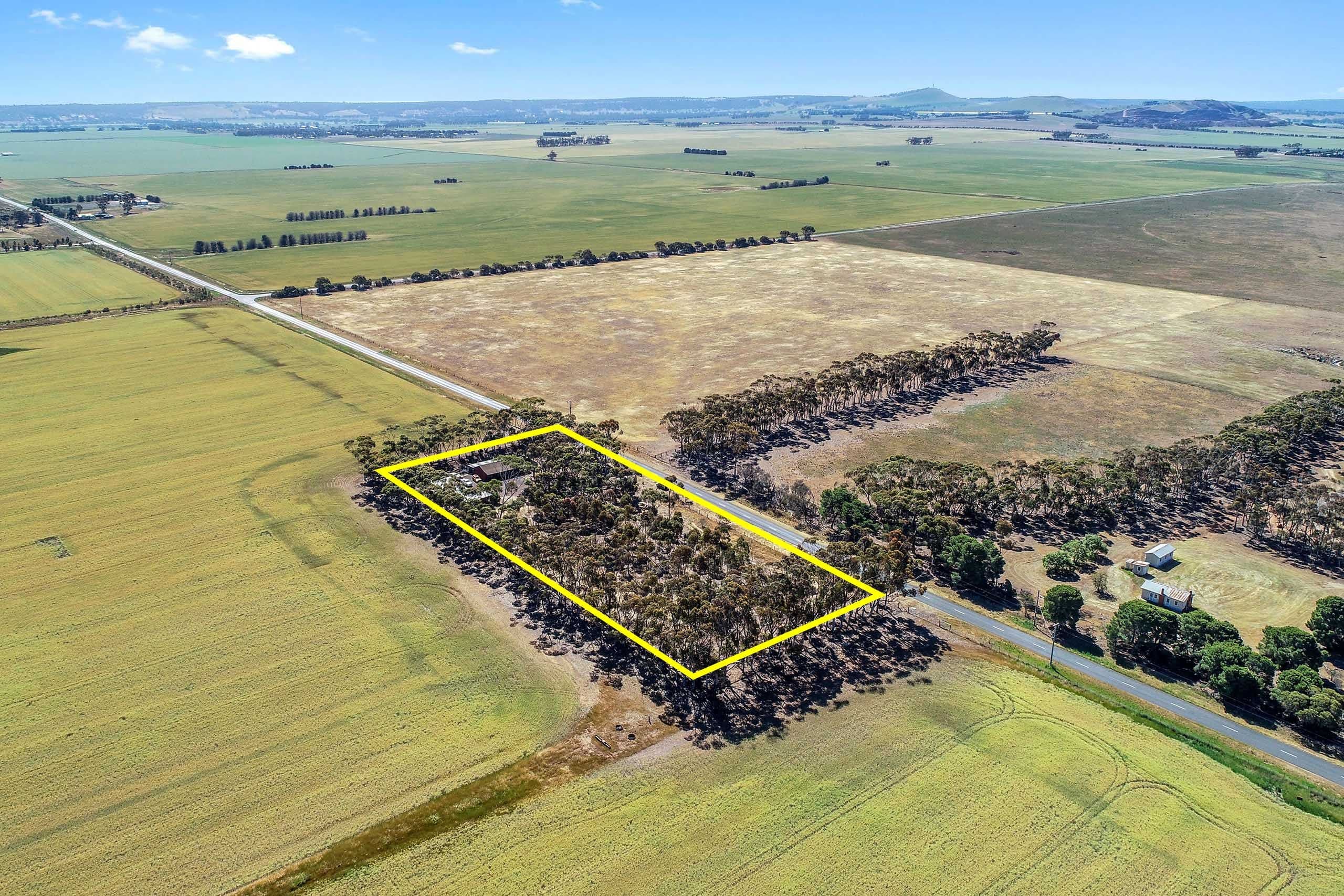 345 Carrs Road, ANAKIE VIC 3213, Anakie - Thumbnail 3