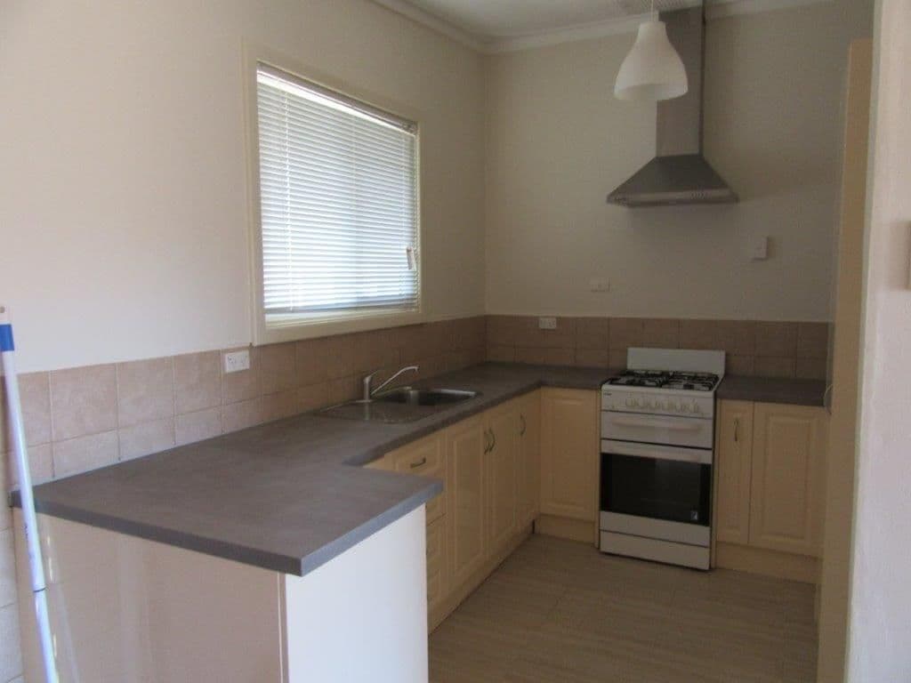 52 MacPherson Street, Carnamah WA 6517, Carnamah - Thumbnail 4