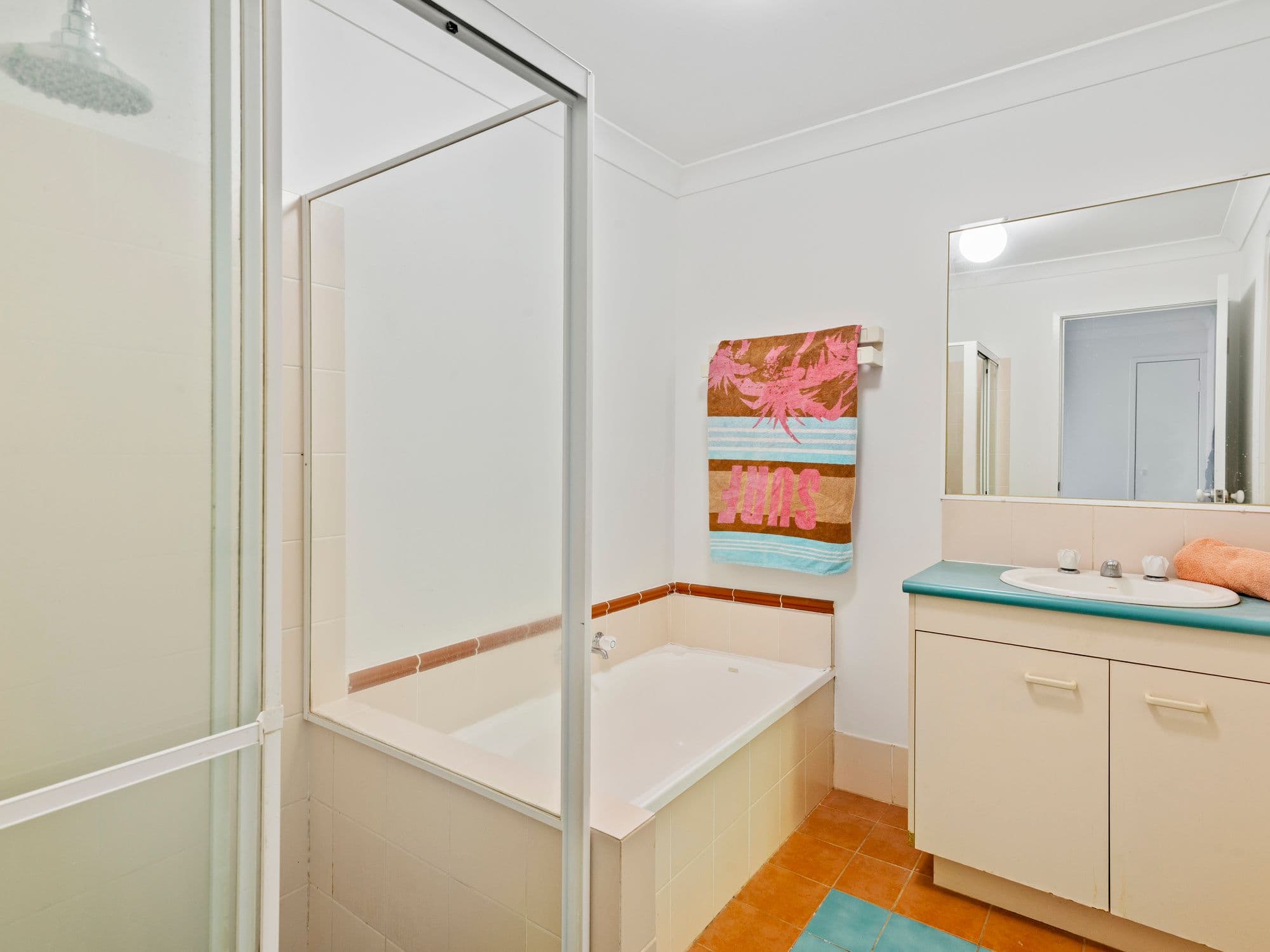 31 Simpsons Road, Elanora QLD 4221, Elanora - Thumbnail 5