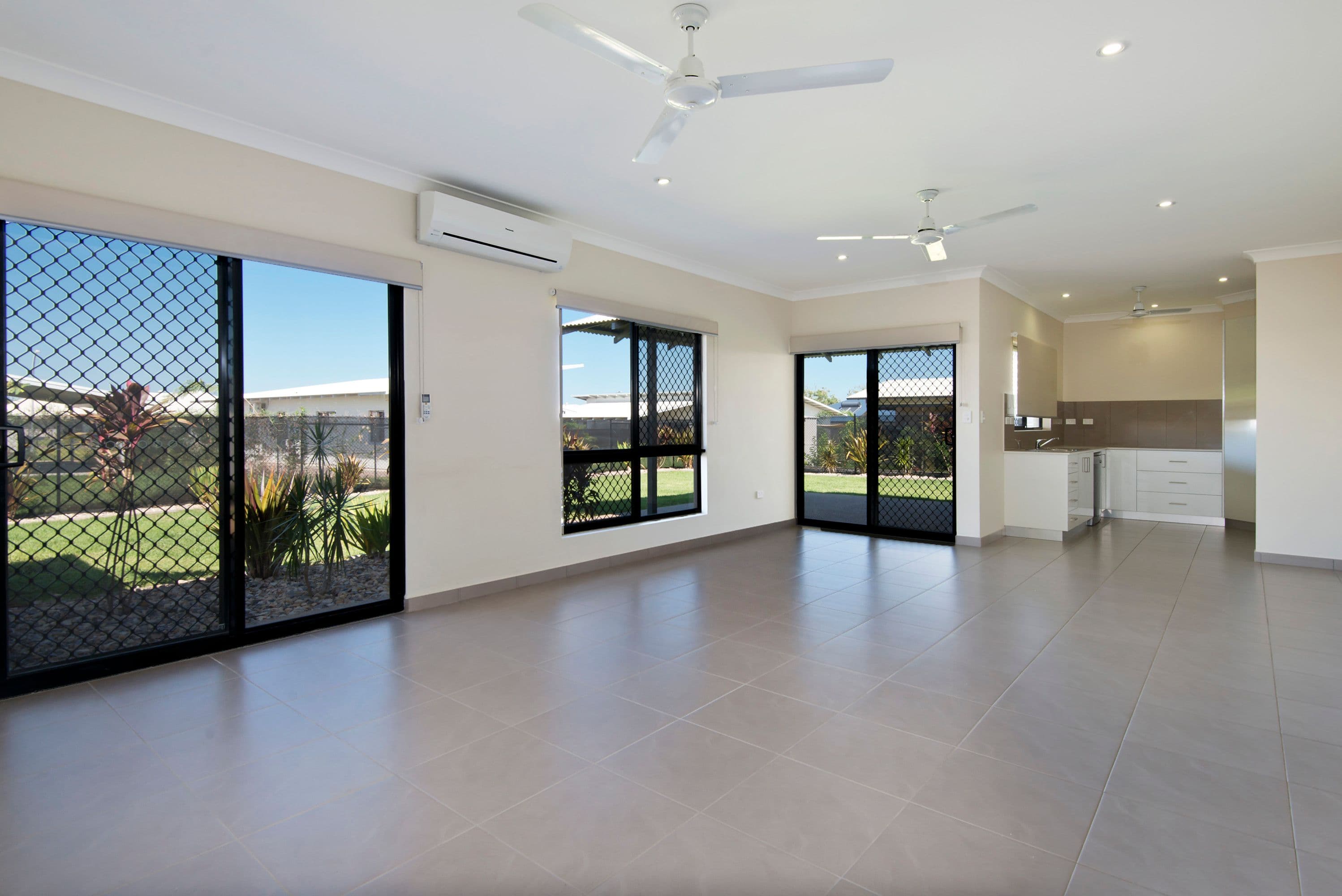 49 Clarke Street, Bellamack NT 0832, Bellamack - Thumbnail 3