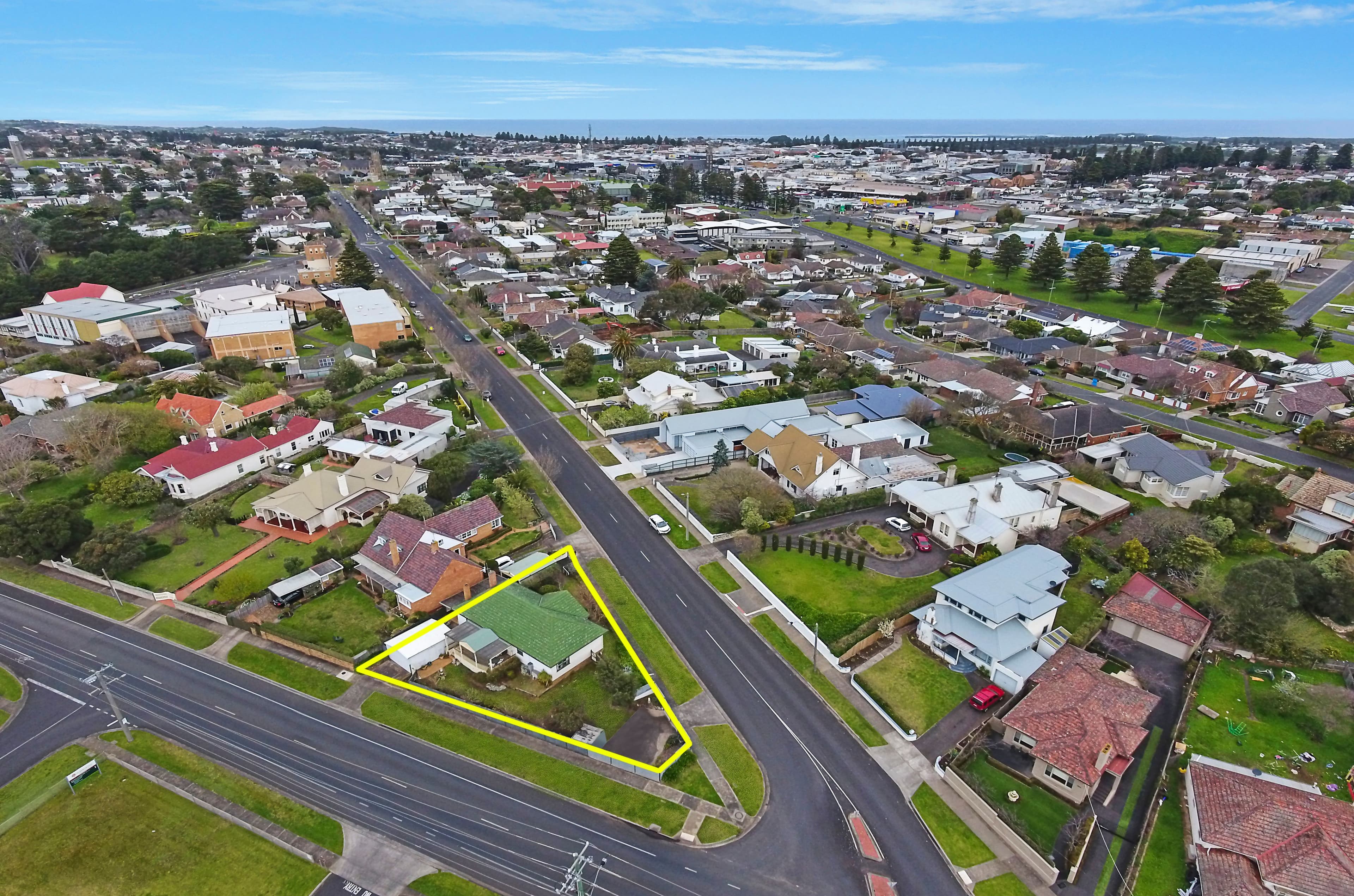 64 Canterbury Road, Warrnambool VIC 3280, Warrnambool - Thumbnail 8