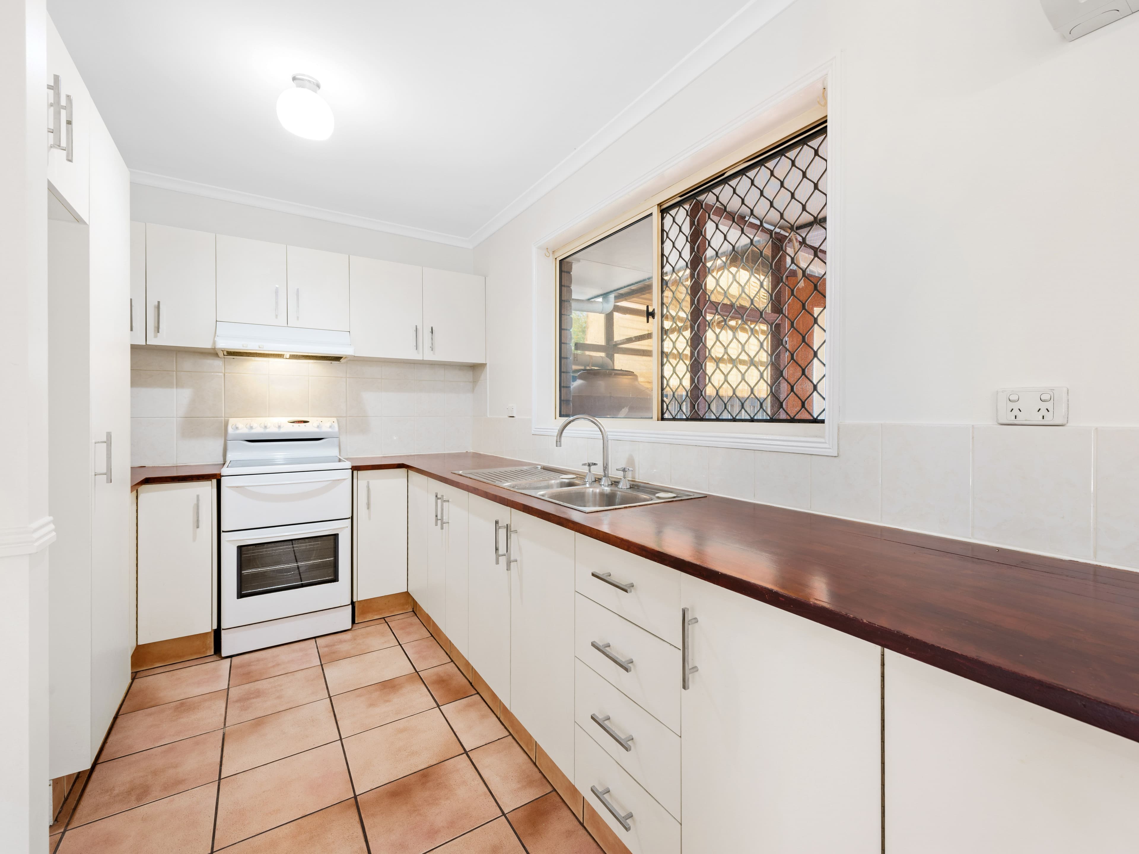 18 Wavey Street, Zillmere QLD 4034, Zillmere - Thumbnail 5