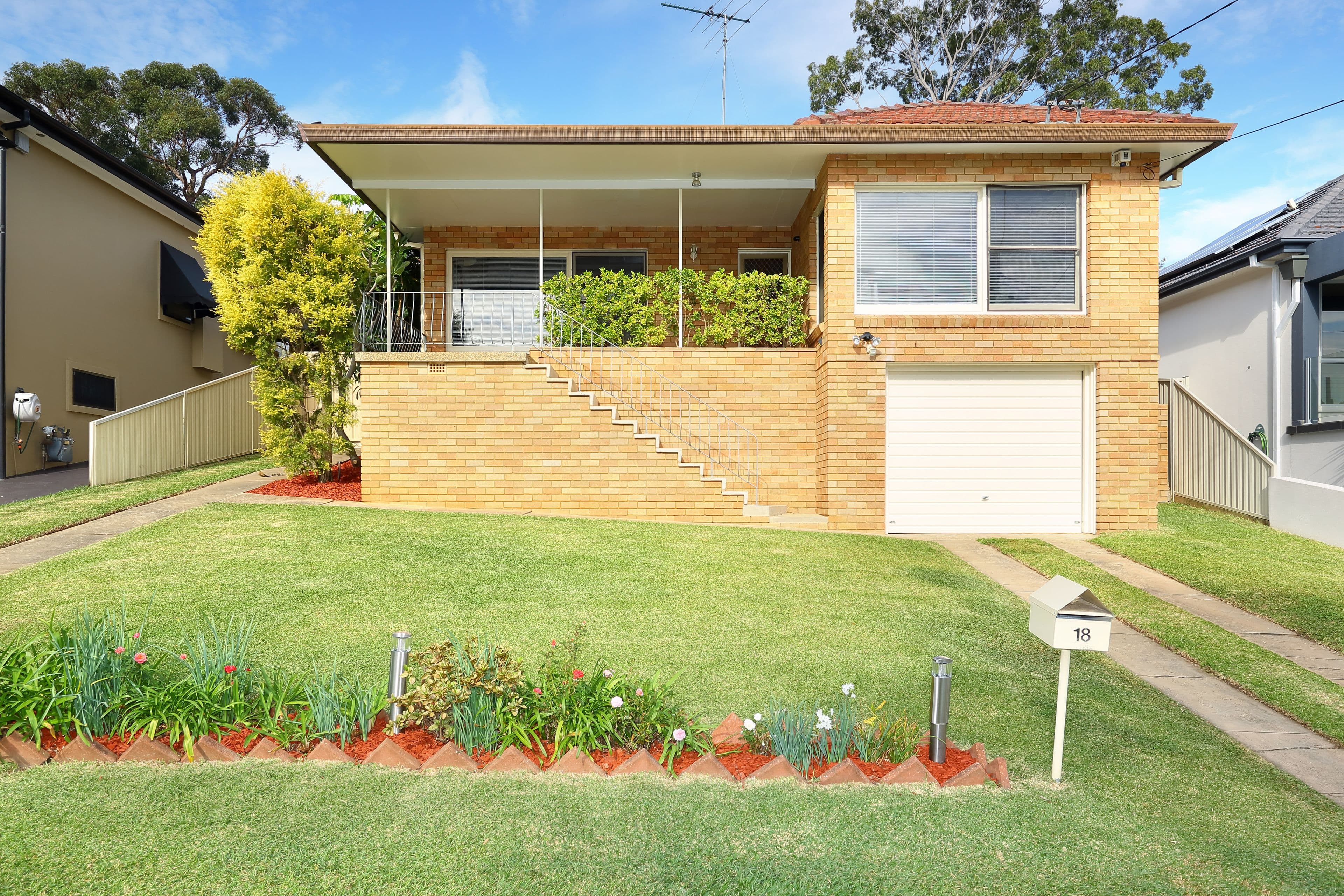 18 Coreen Avenue, Peakhurst - Image 1
