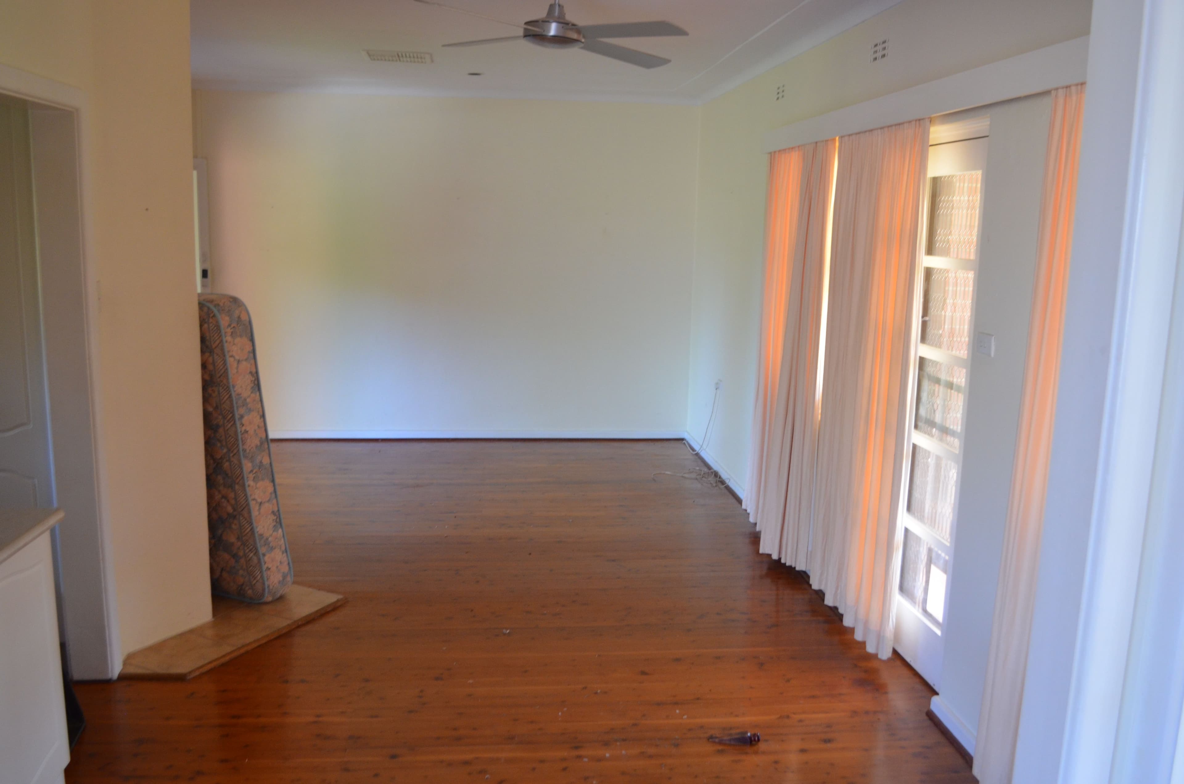 9 Clunie Avenue, Tumut - Thumbnail 5