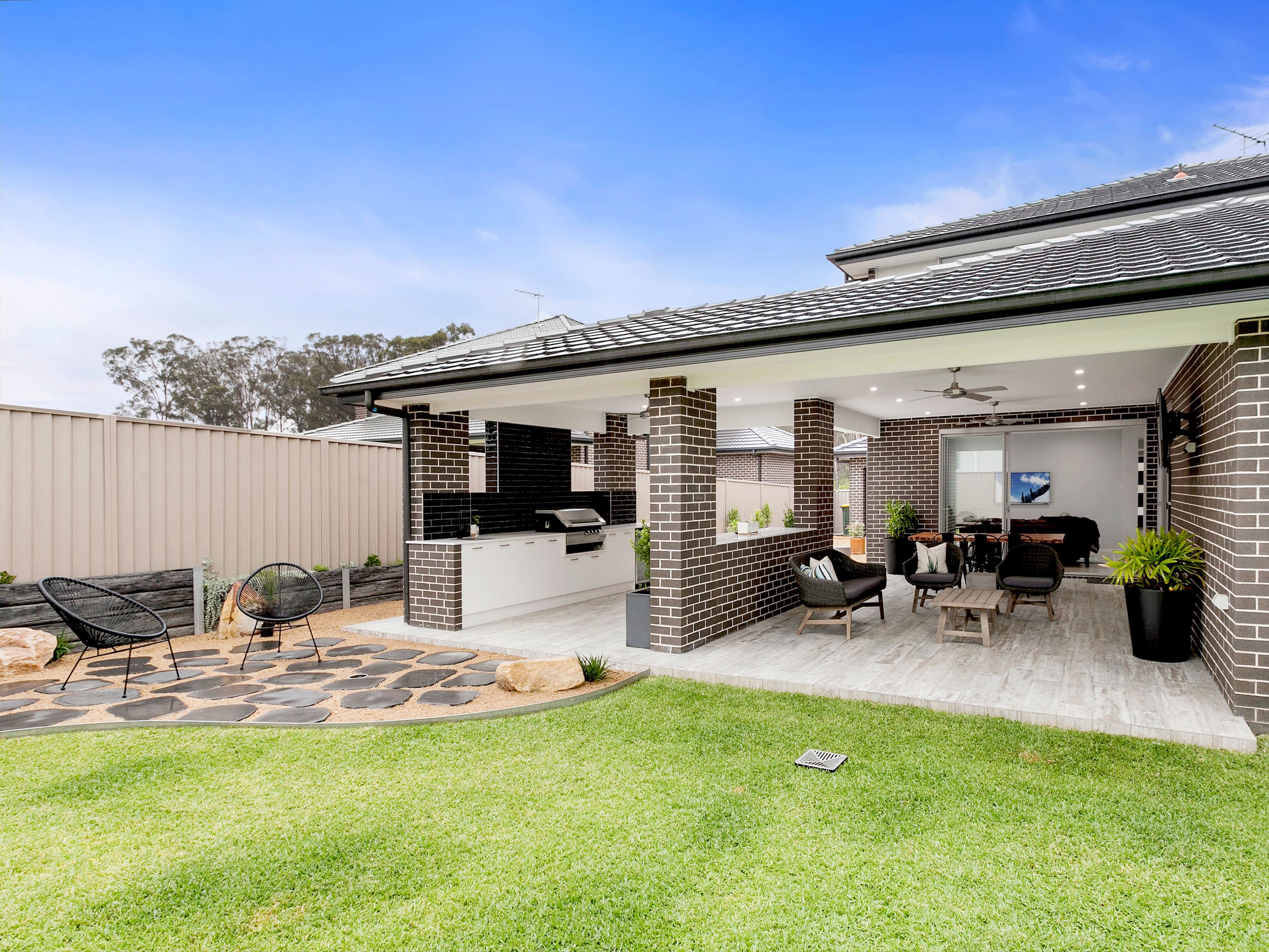 40 Castlemaine Circuit, Harrington Park - Image 1