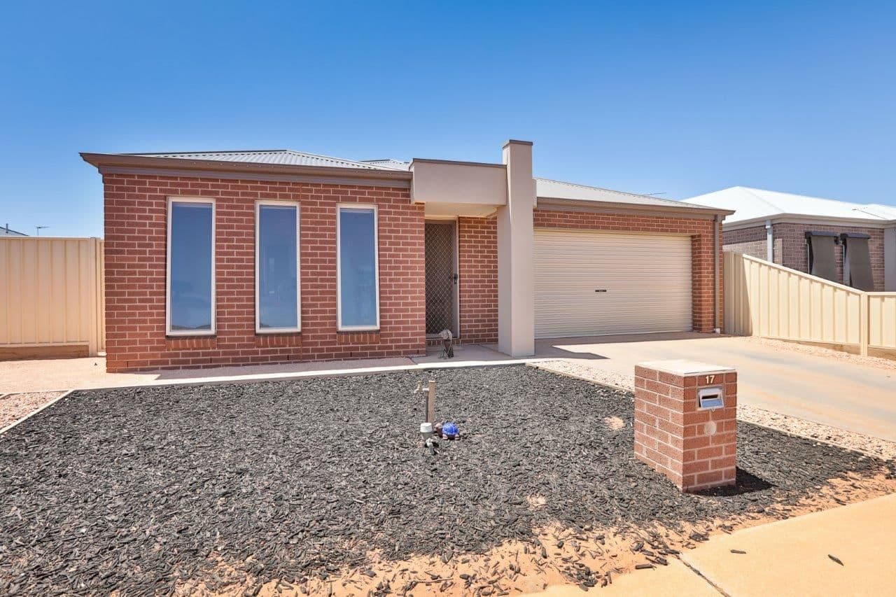 17 Midtown Drive, Mildura VIC 3500, Mildura - Thumbnail 2