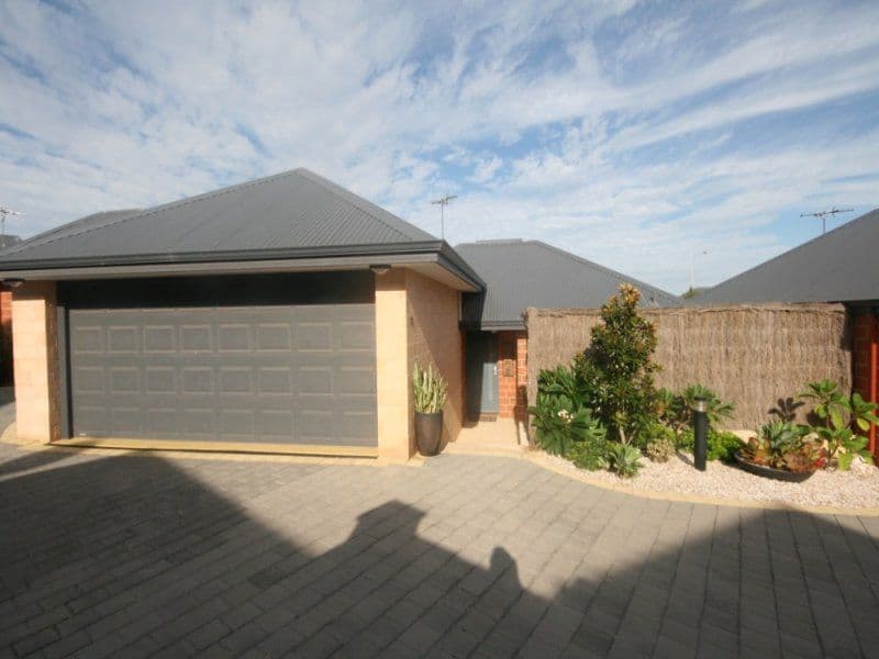 12/4 McDermott Avenue, Wandina WA 6530, Wandina - Thumbnail 2
