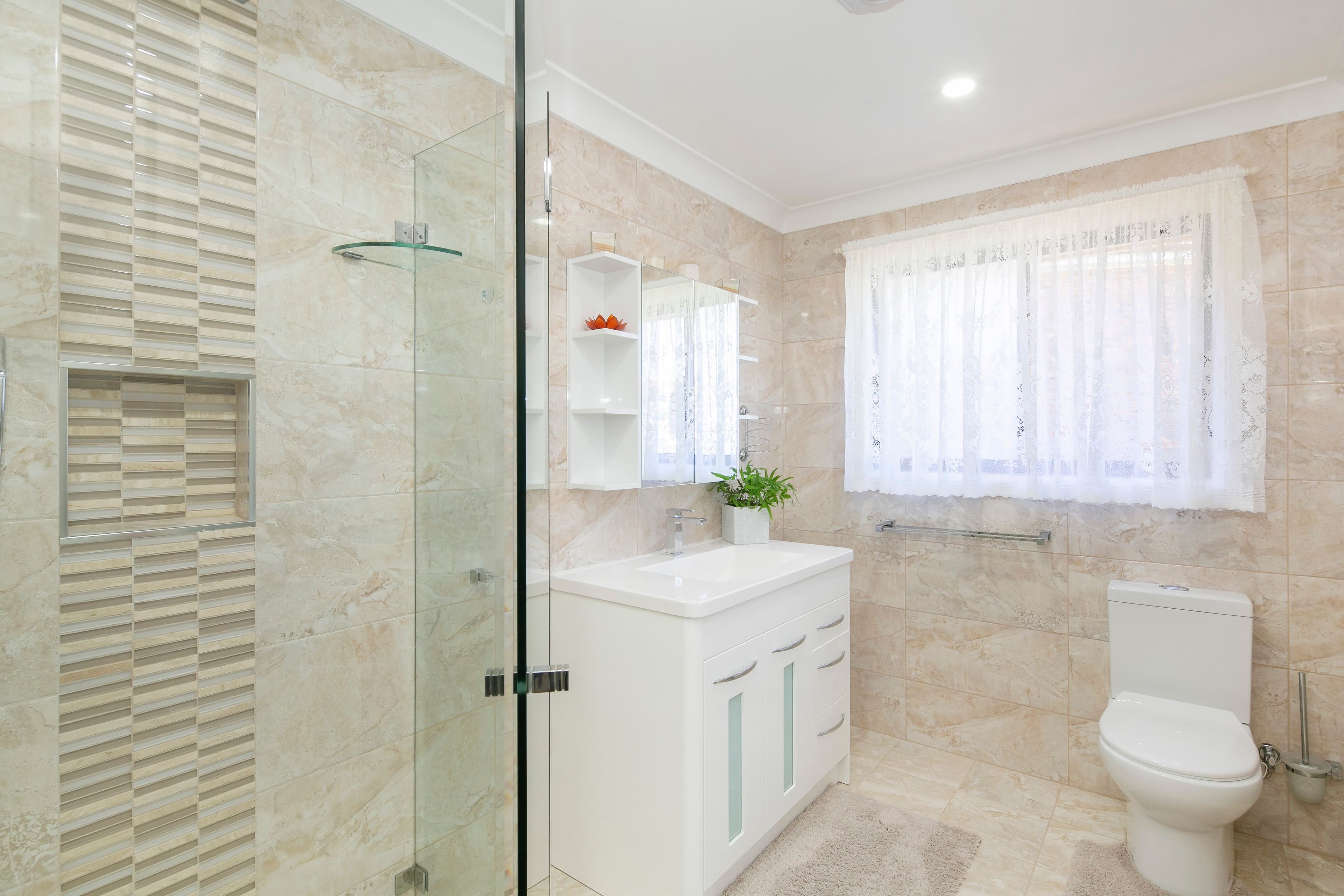 4 Samuel Place
Goulburn 2580, New South Wales, Goulburn - Thumbnail 6