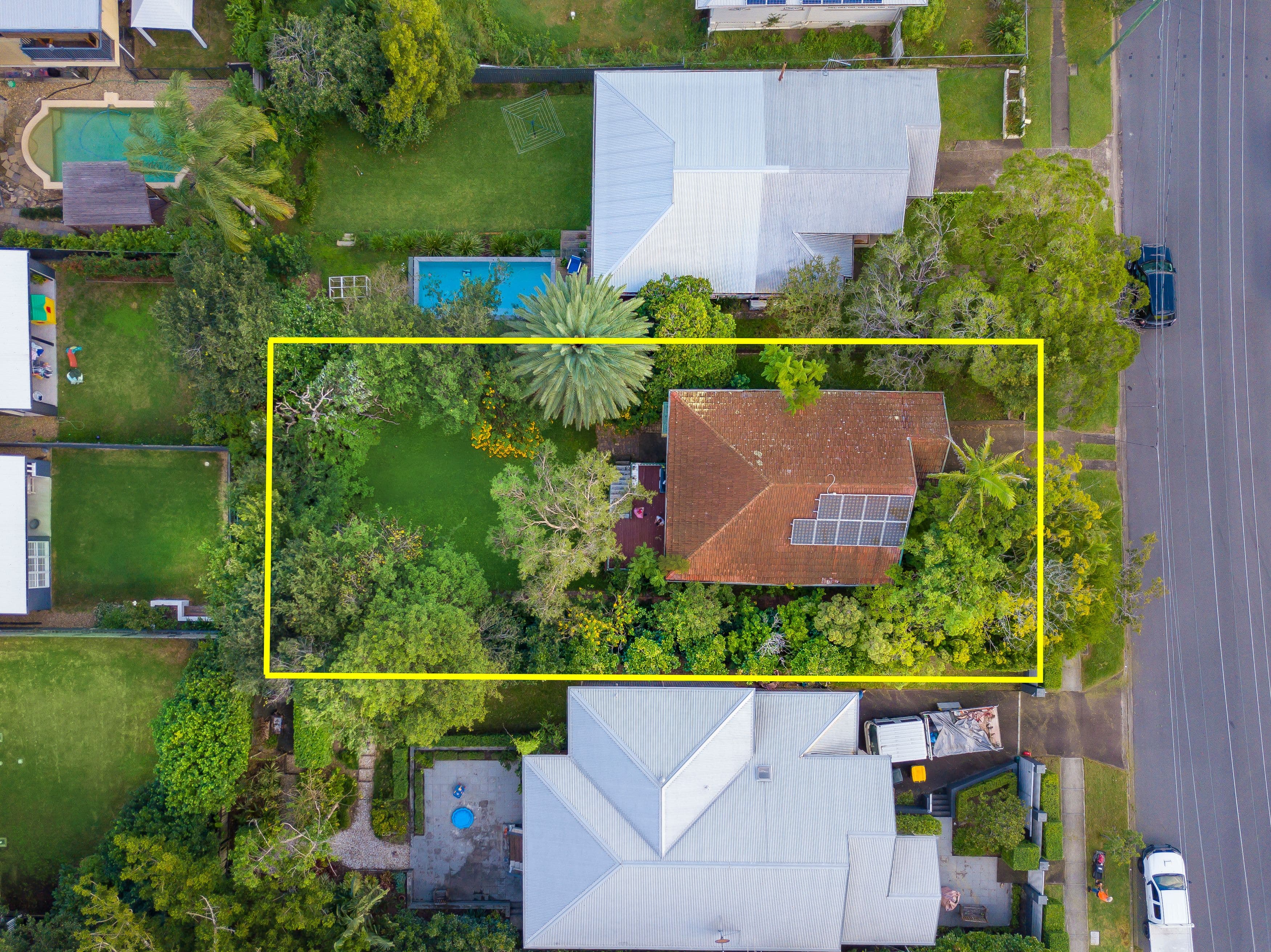 14 Carranya Street, Camp Hill QLD 4152, Camp Hill - Thumbnail 4