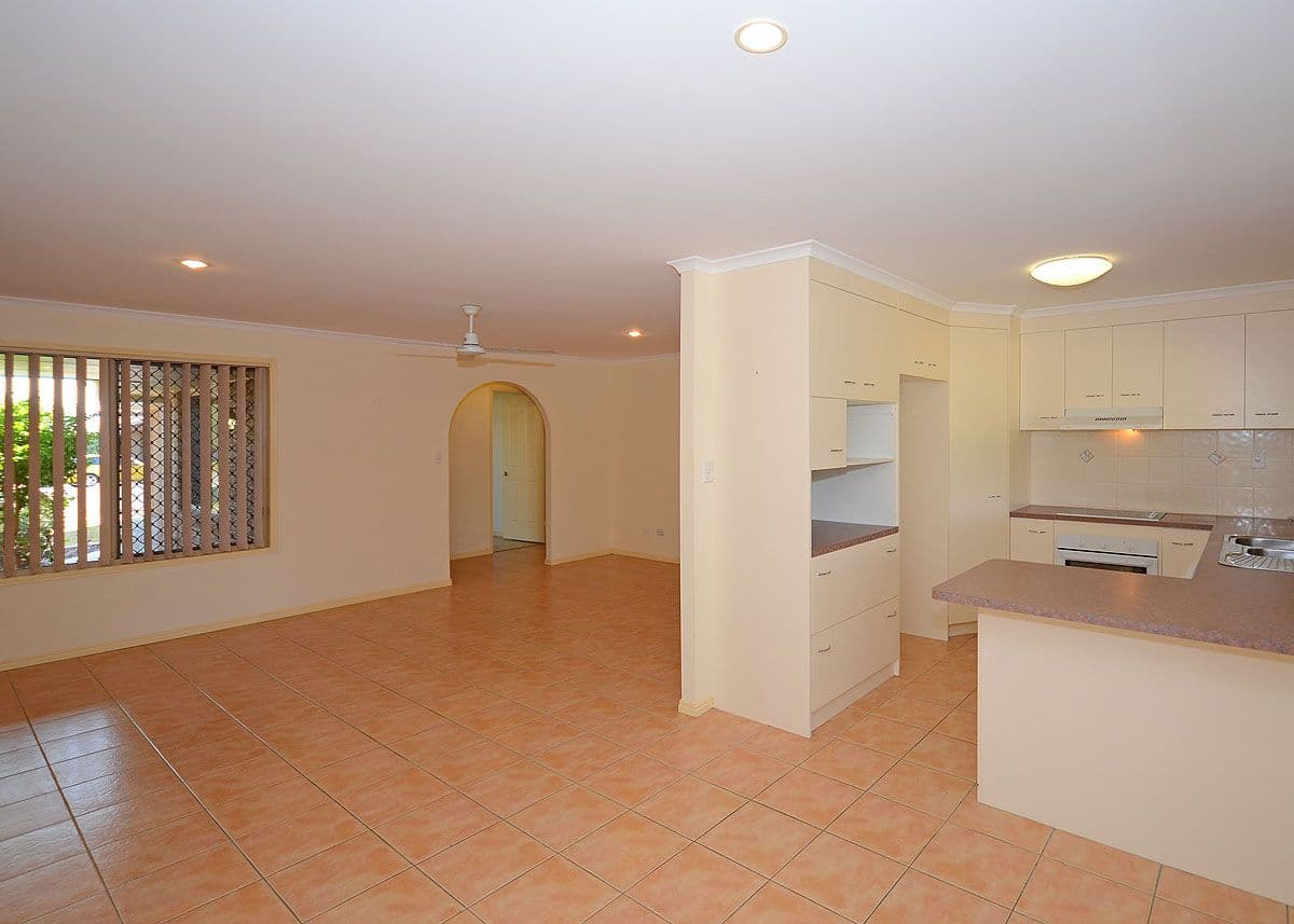 22 Kestrel Court, Eli Waters QLD 4655, Eli Waters - Thumbnail 3