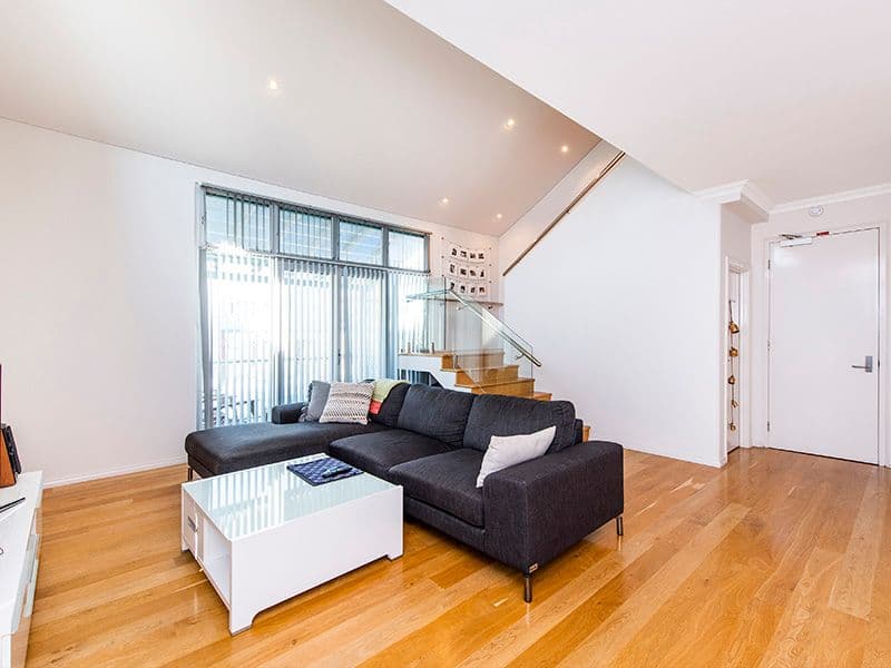2A/115 South Terrace, Fremantle - Thumbnail 2