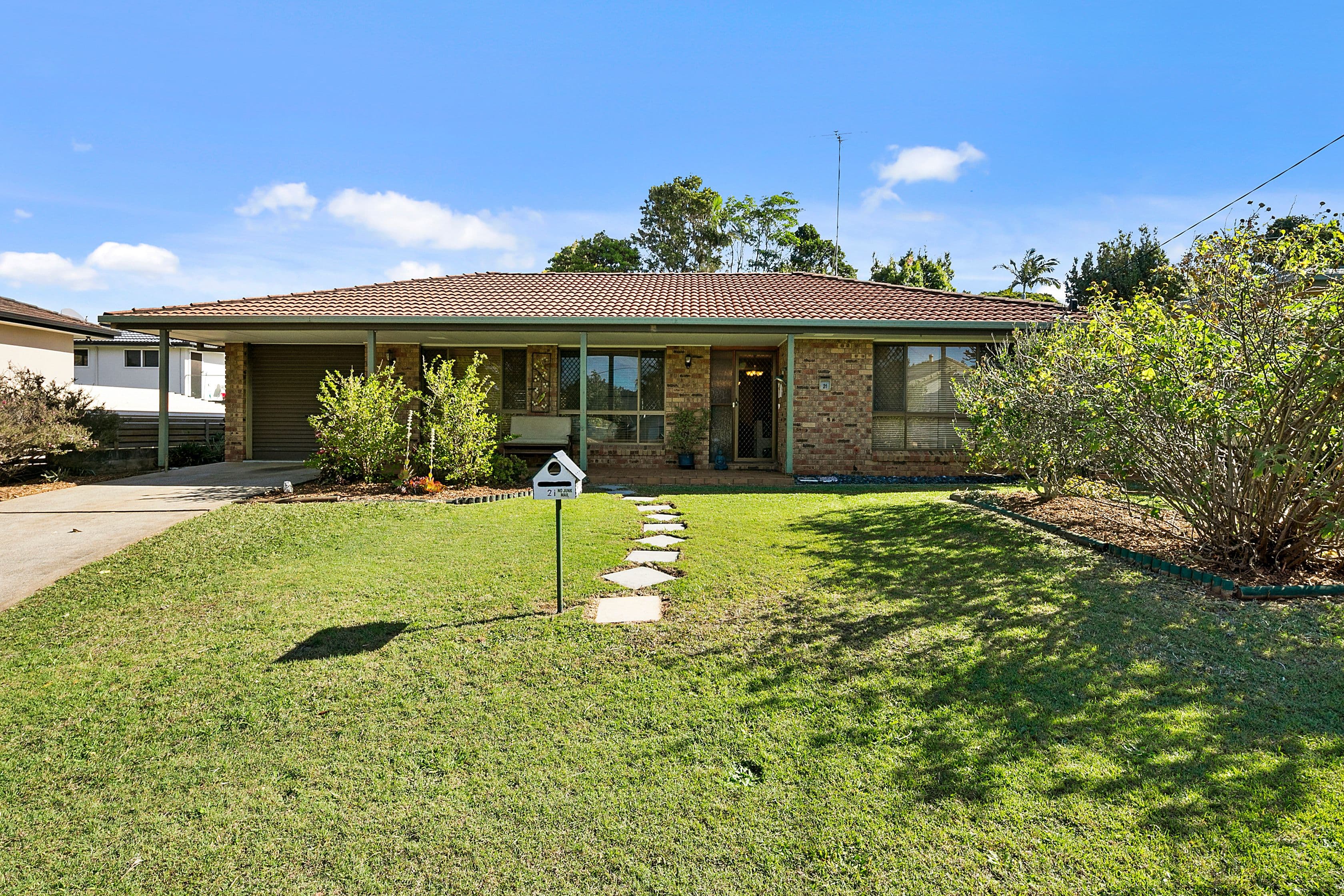 21 Vera Street, Redland Bay QLD 4165, Redland Bay - Image 1