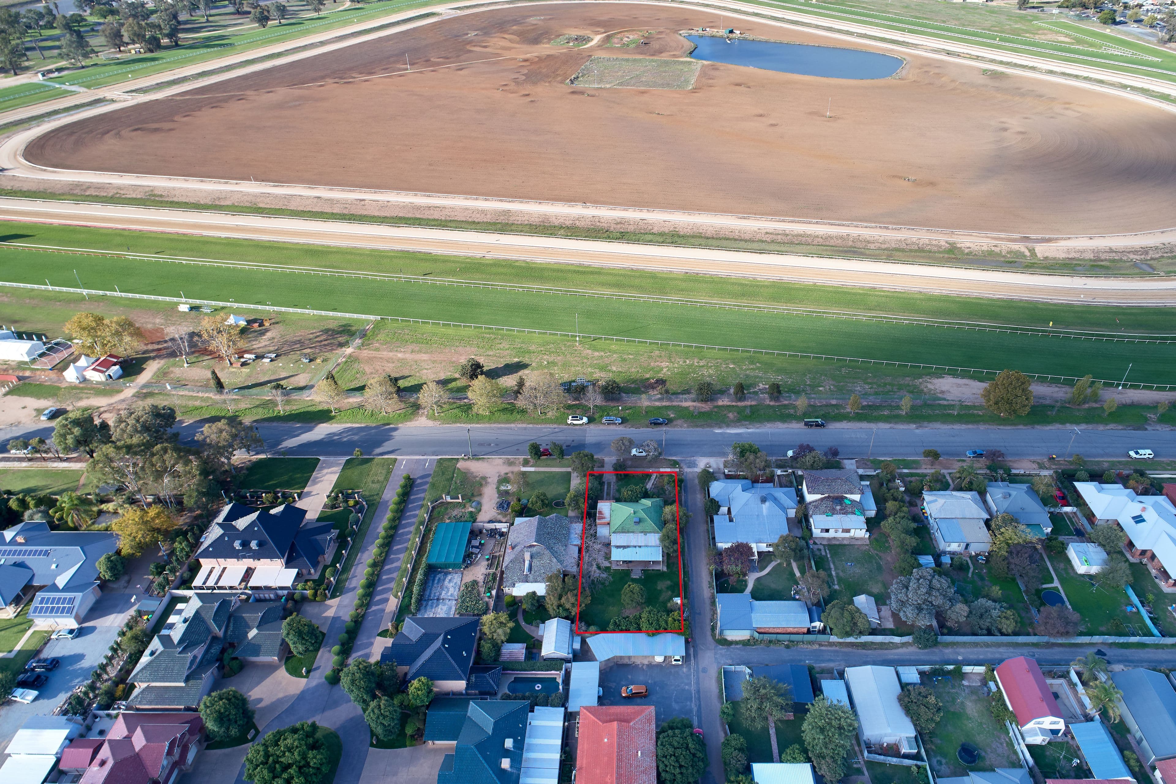 42 Slocum Street, Wagga Wagga - Thumbnail 4