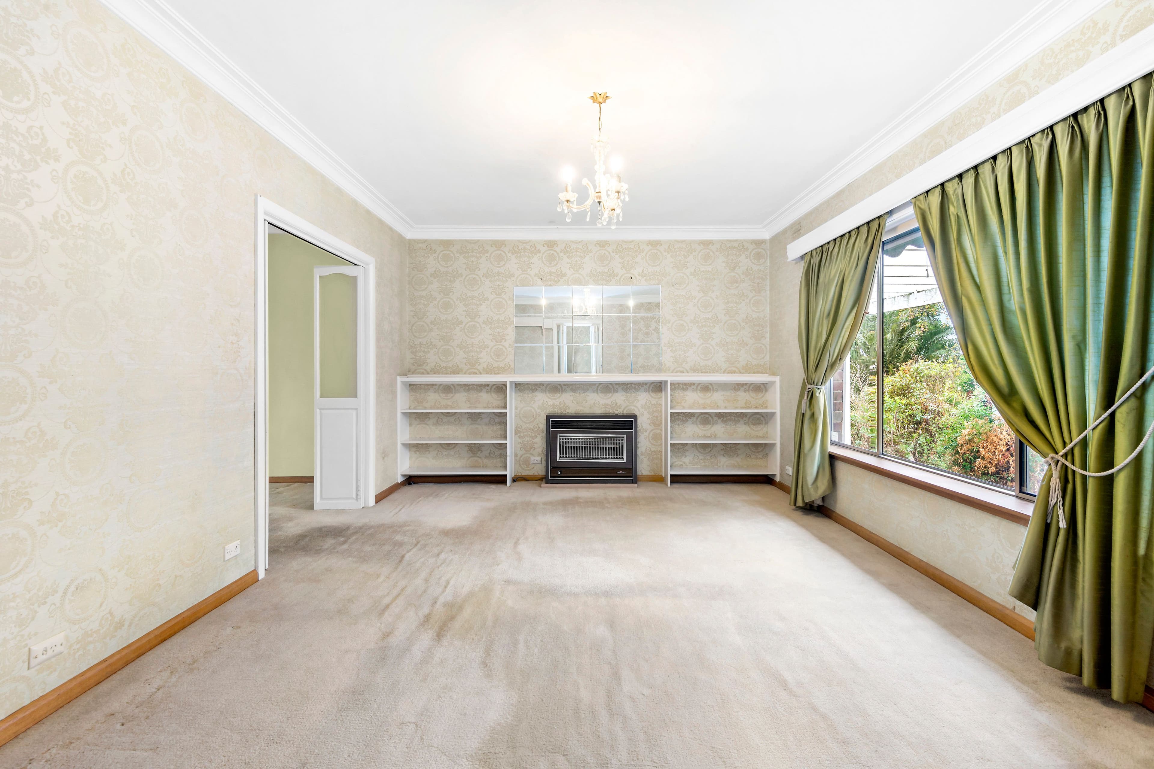 6 Bushbury Court, Hughesdale VIC 3166, Hughesdale - Thumbnail 2