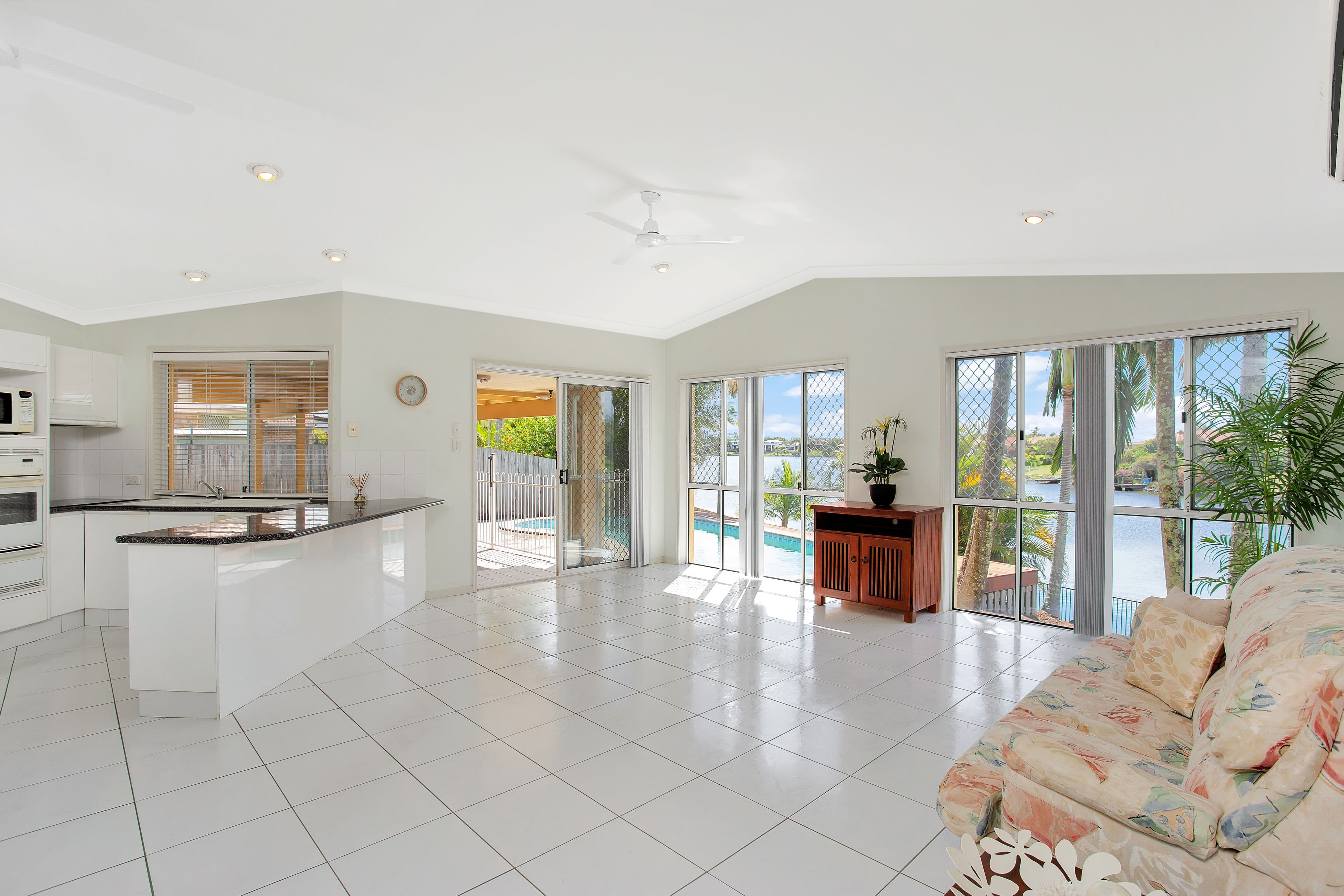7 Cumberland Drive, Varsity Lakes QLD 4227, Varsity Lakes - Thumbnail 6
