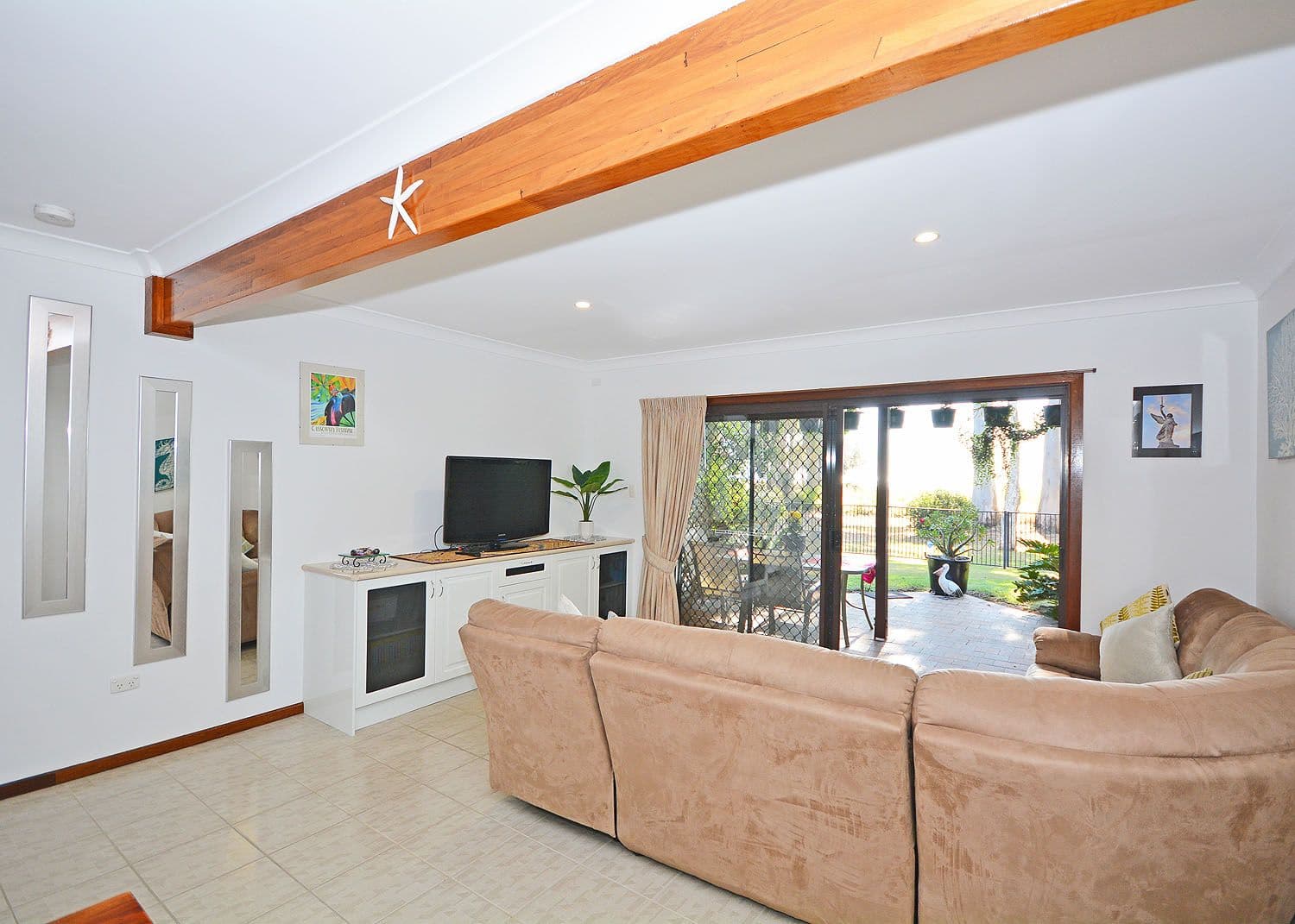 110 Burrum Street, Burrum Heads QLD 4659, Burrum Heads - Thumbnail 7
