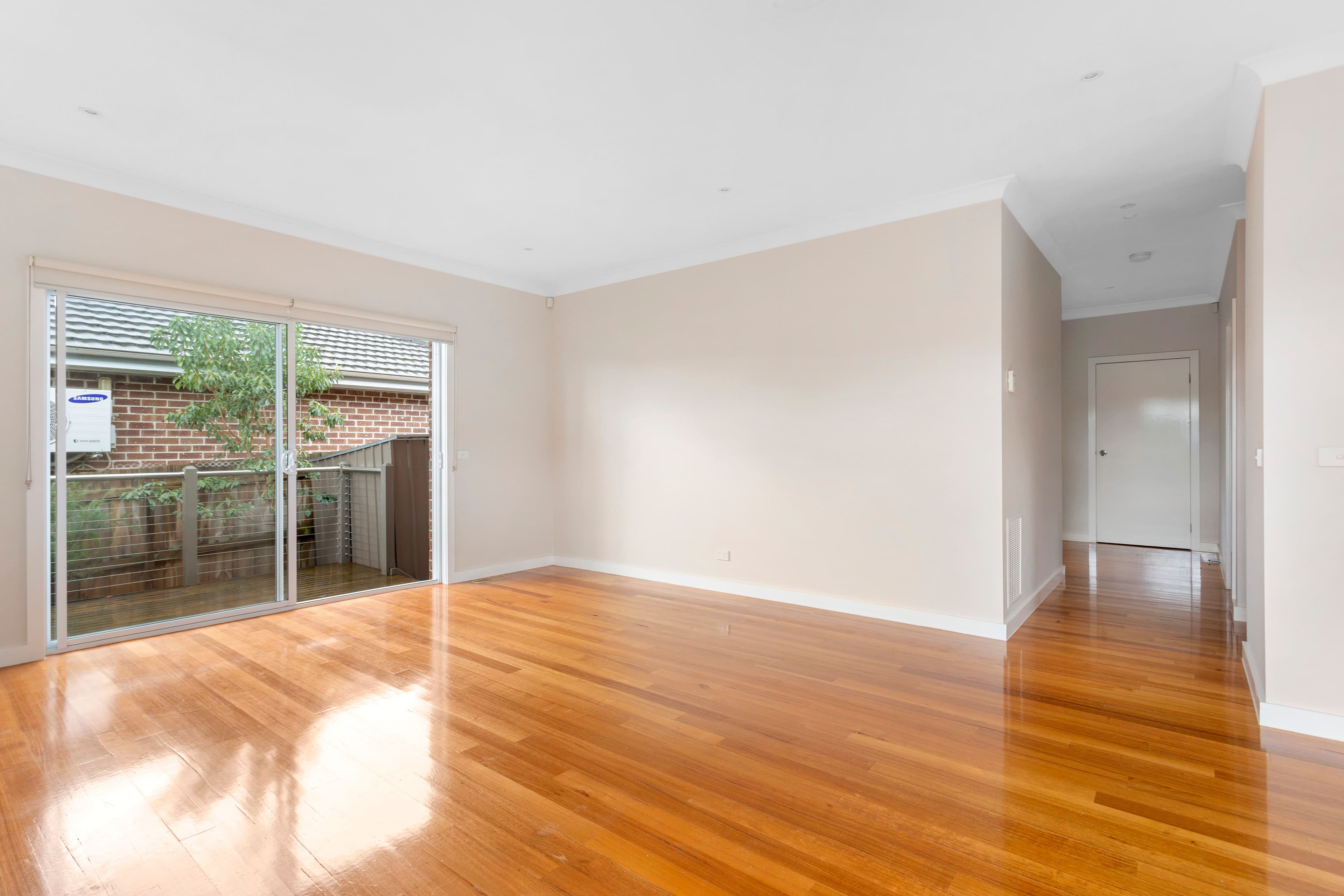 25 Williams Road, Briar Hill VIC 3088, Briar Hill - Thumbnail 4