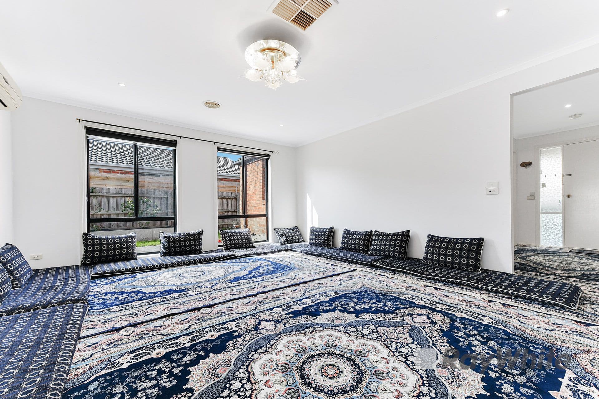3 Naja Crescent, Hampton Park VIC 3976, Hampton Park - Thumbnail 2