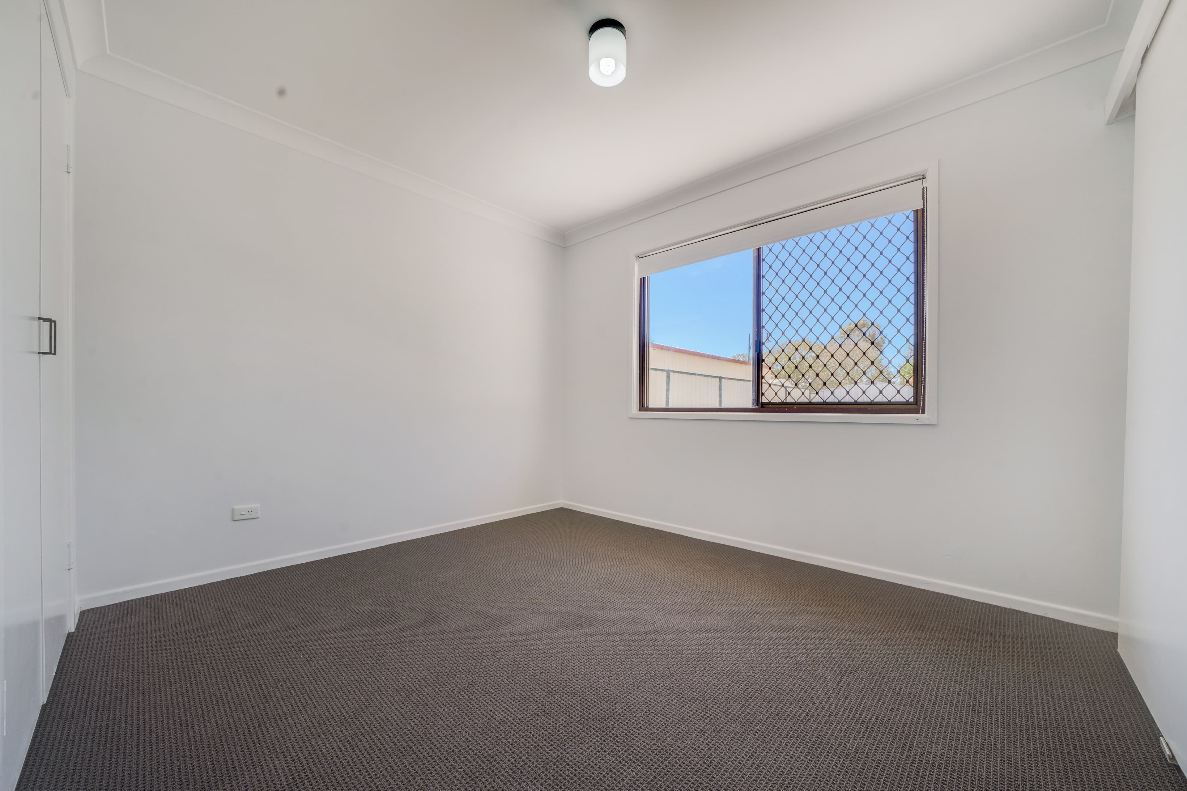43 Royena Court, Crestmead QLD 4132, Crestmead - Thumbnail 2