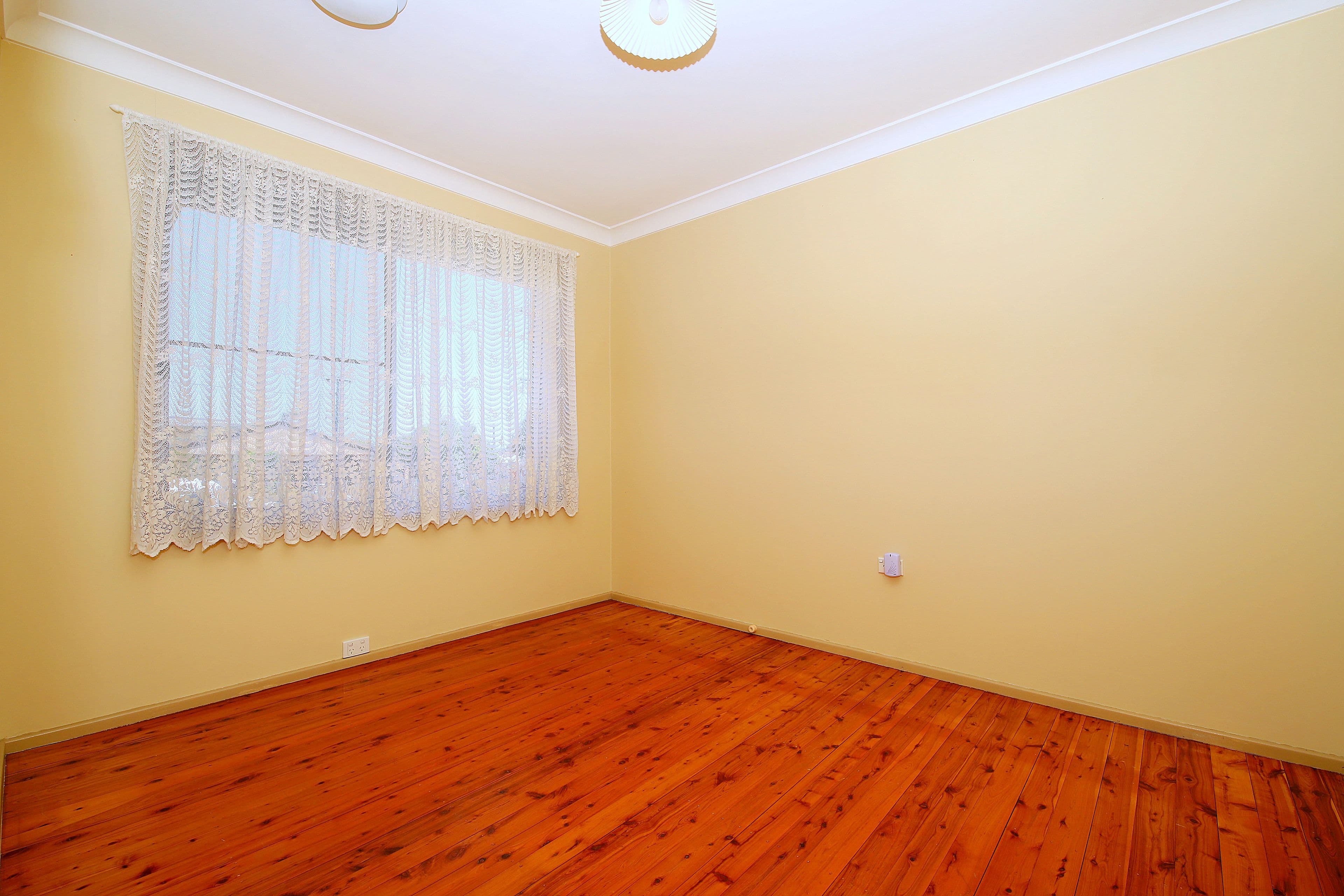16 Skone Street, Condell Park - Thumbnail 7