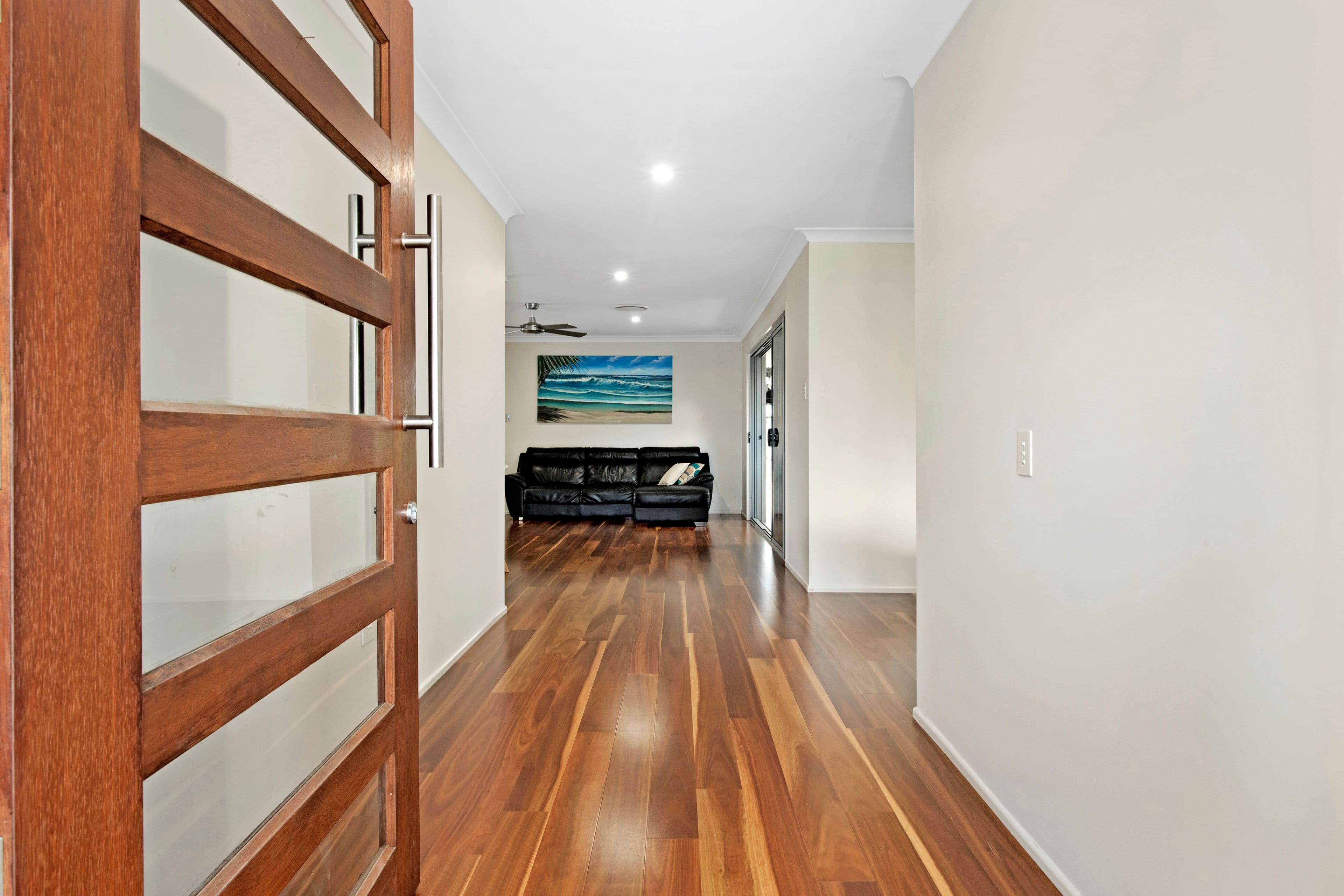 12 Metricup Court, Mermaid Waters QLD 4218, Mermaid Waters - Thumbnail 2