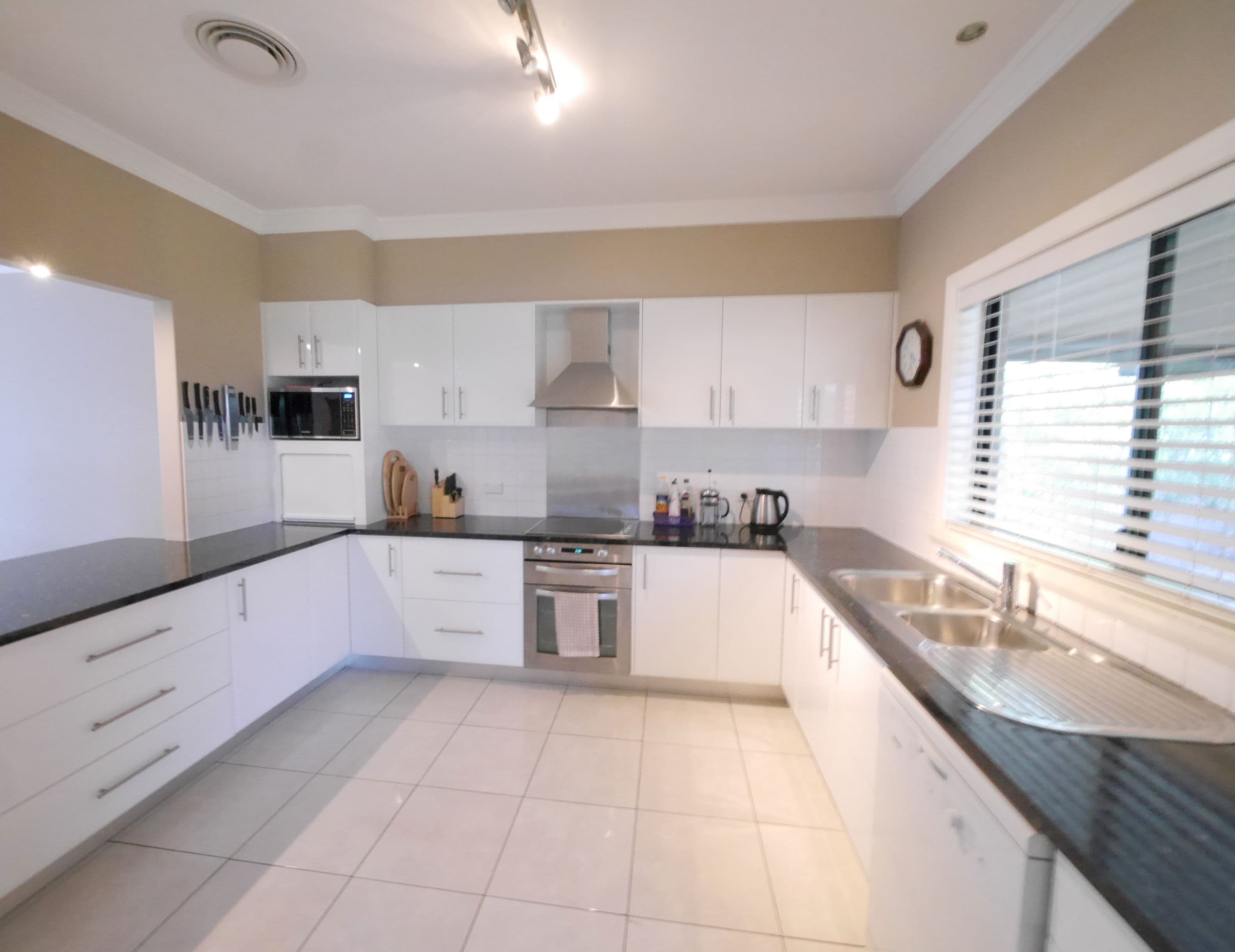 17 Preston Street, Canowindra - Thumbnail 2