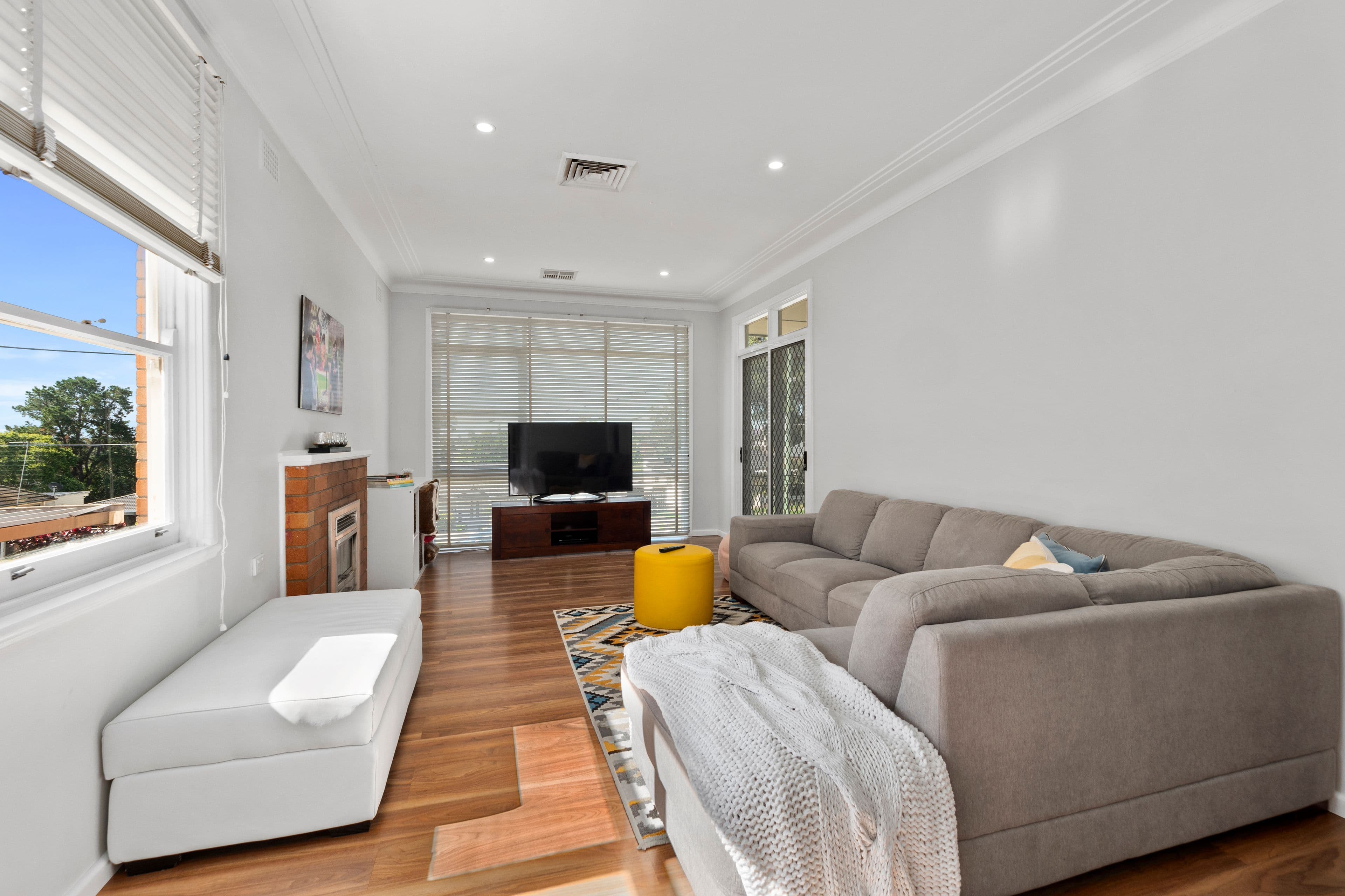 26 Derwent Parade, Blacktown NSW 2148, Blacktown - Thumbnail 2