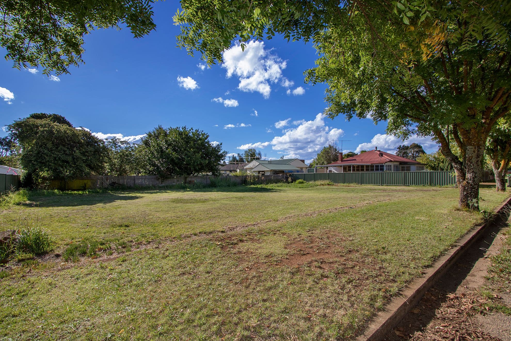 2 Ryanda Street, Guyra NSW 2365, Guyra - Thumbnail 4
