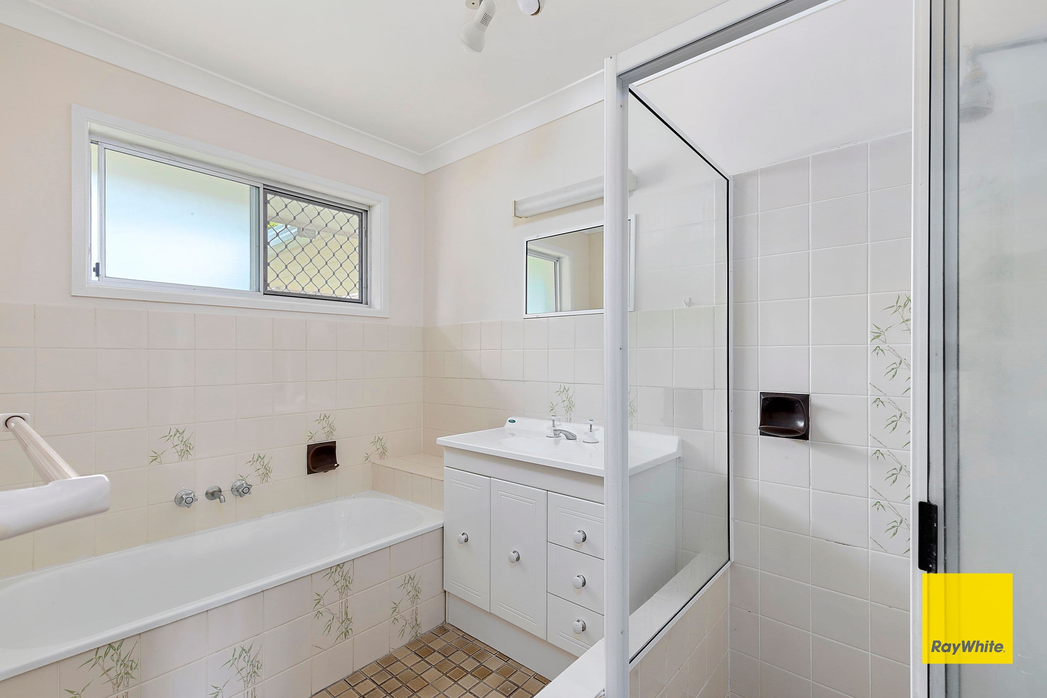 3 Angela Cresent, Cleveland QLD 4163, Cleveland - Thumbnail 4