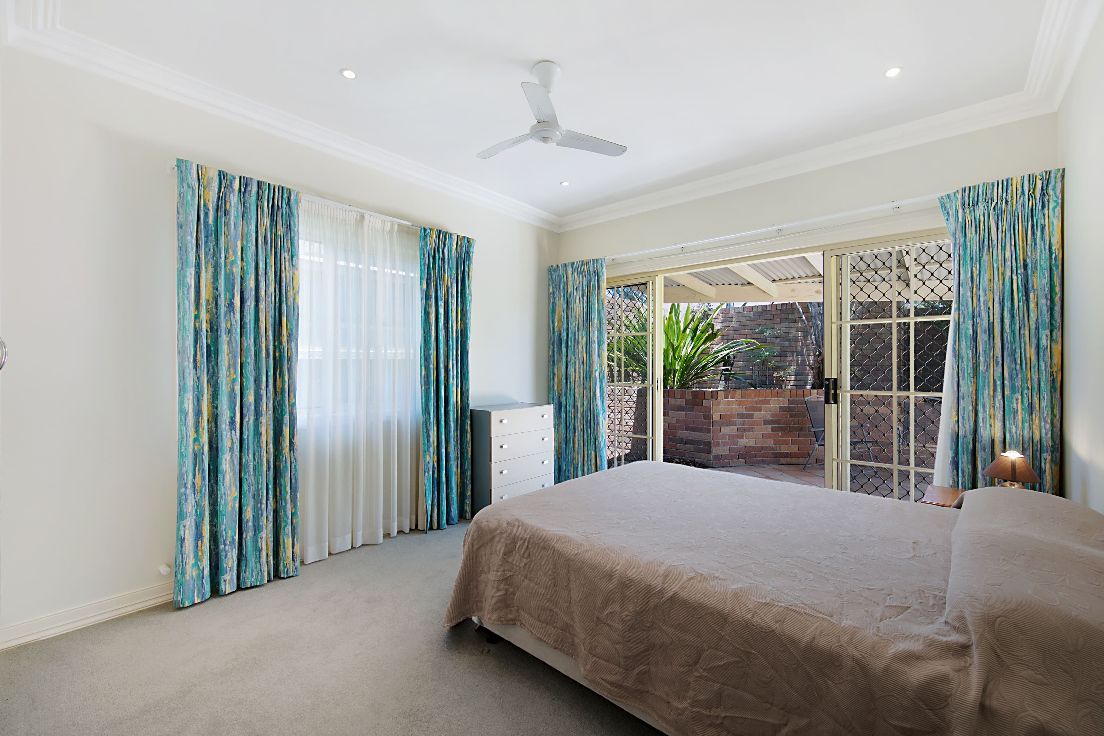 2 Keats Avenue, Bateau Bay NSW 2261, Bateau Bay - Thumbnail 5
