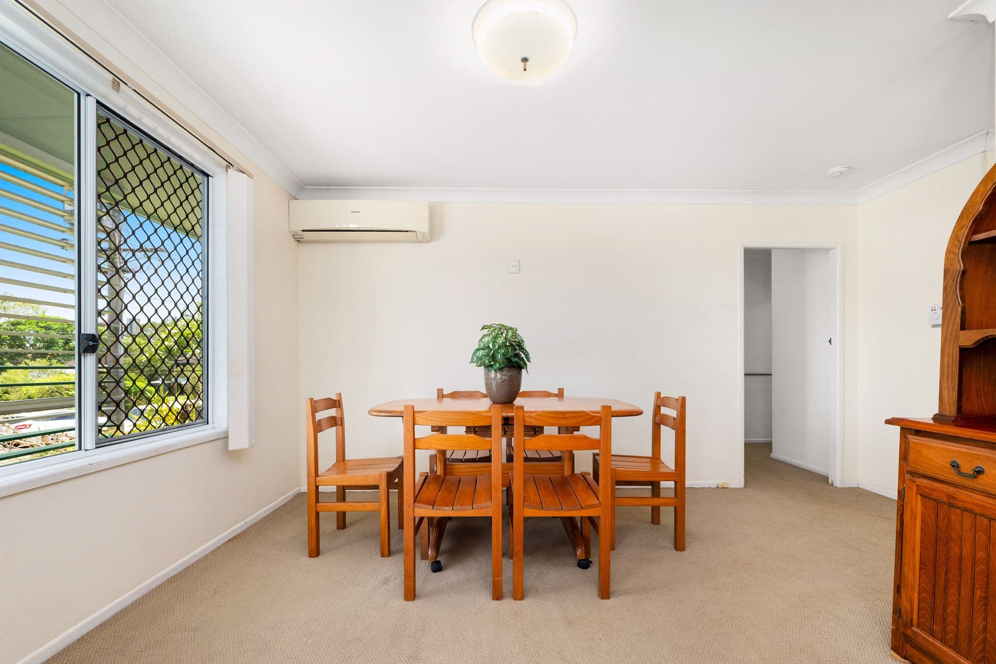 8 Coolong Street, Mount Gravatt East QLD 4122, Mount Gravatt East - Thumbnail 6