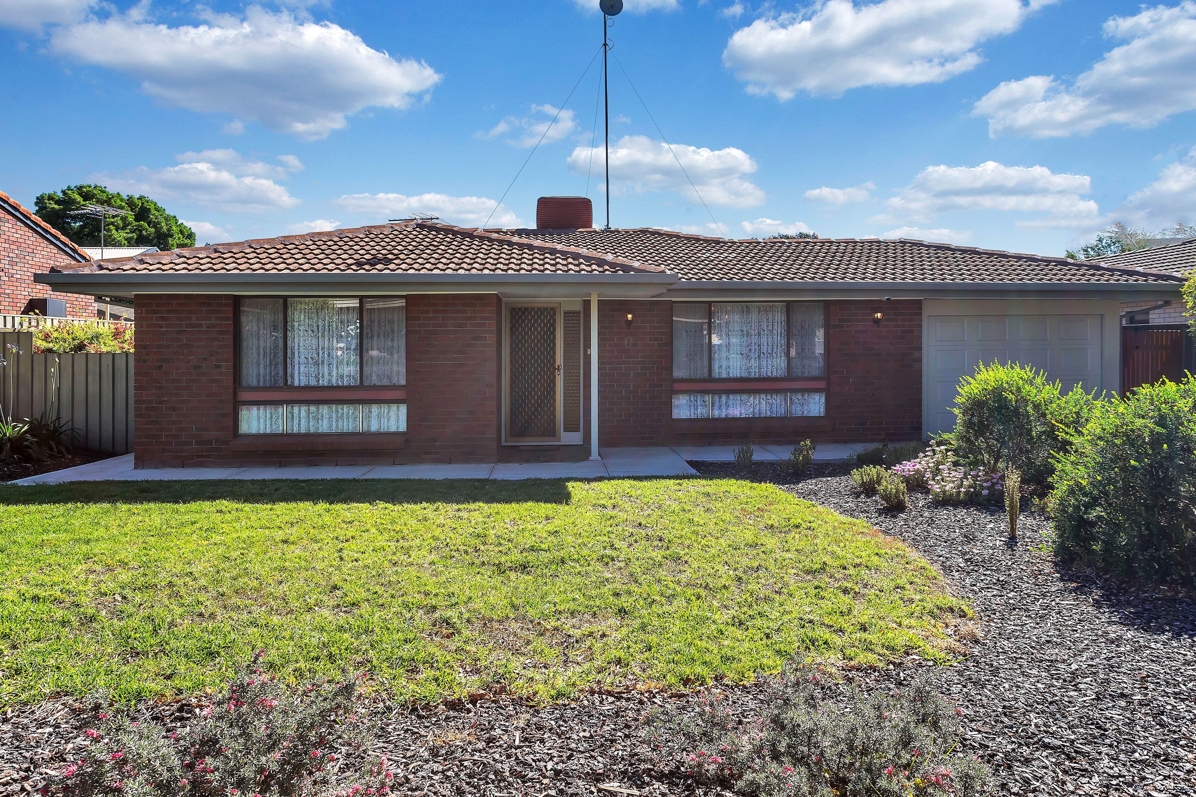 6 Mepsted Crescent, Athelstone SA 5076, Athelstone - Thumbnail 3