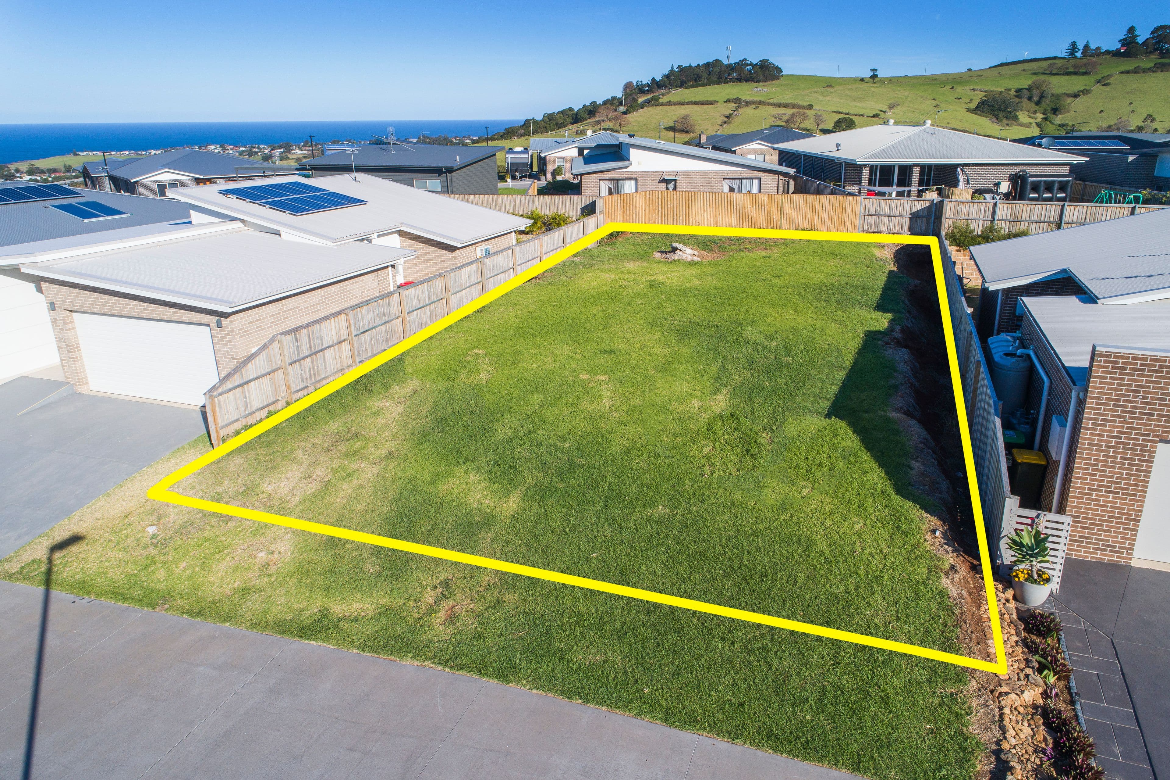 30 Arnold Crescent, Kiama NSW 2533, Kiama - Thumbnail 2