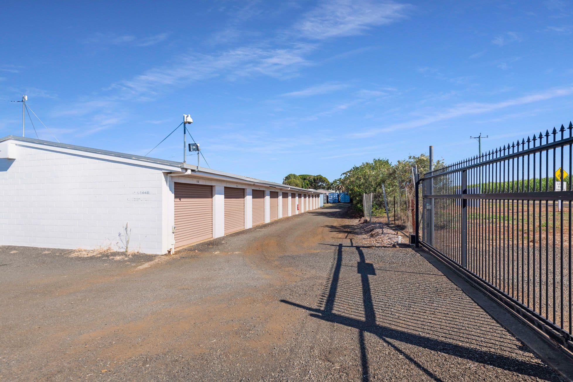 29 Farquhars Road, Qunaba QLD 4670, Qunaba - Thumbnail 3