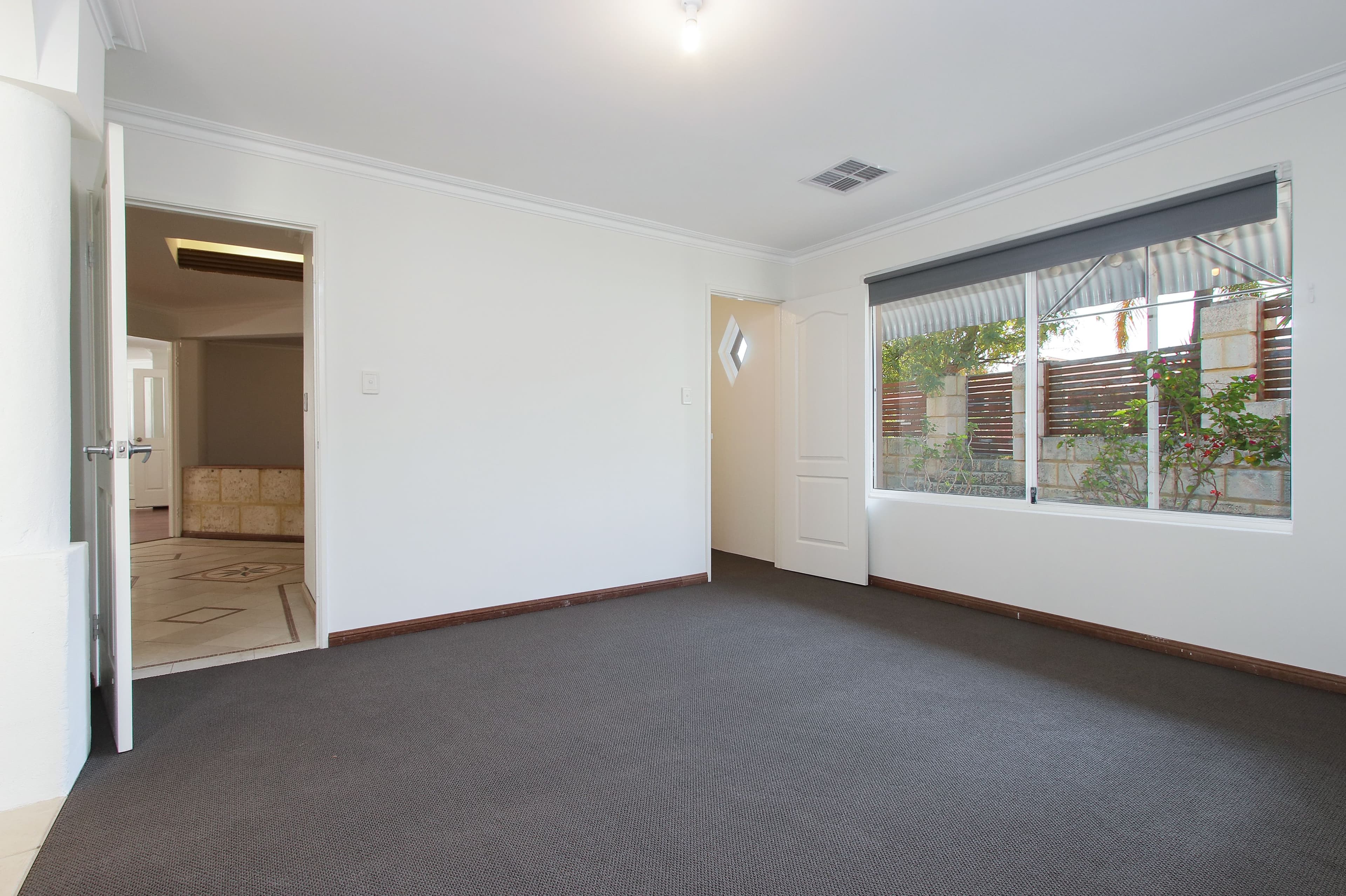 23 Rockdale Pass, Landsdale WA 6065, Landsdale - Thumbnail 5