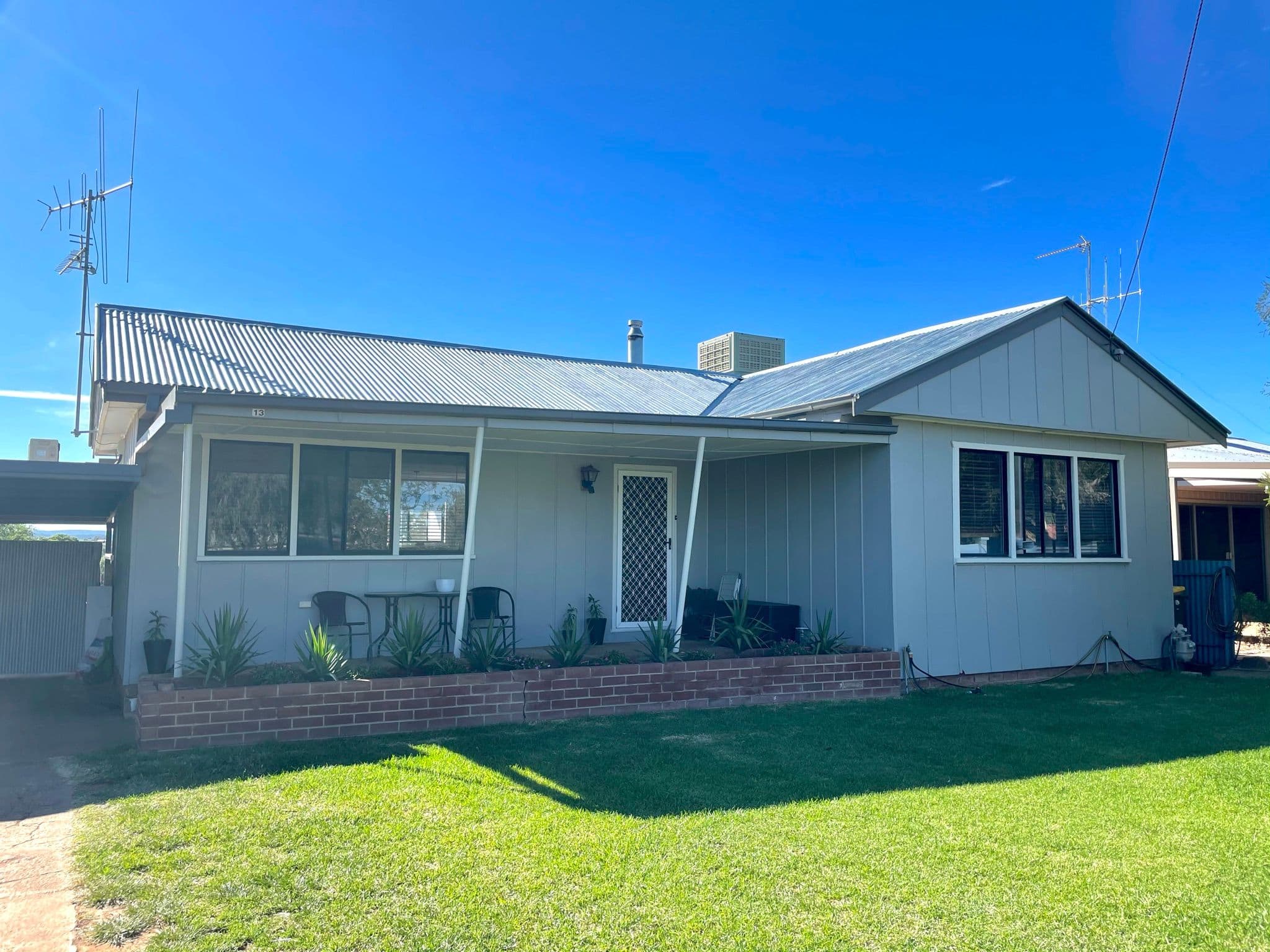 13 Middleton Street, Parkes NSW 2870, Parkes - Image 1