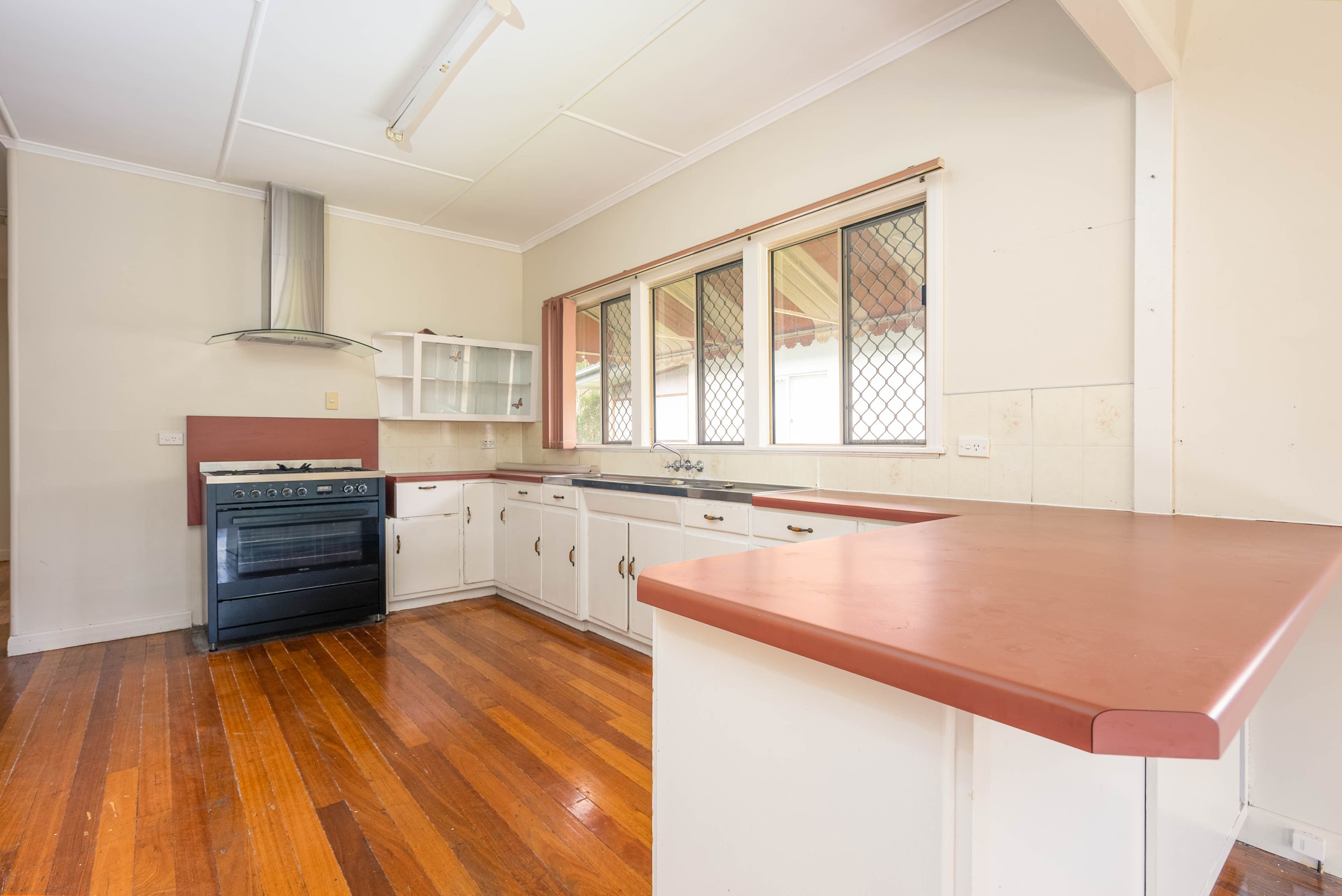 42 Mount Crosby Road, Tivoli QLD 4305, Tivoli - Thumbnail 2